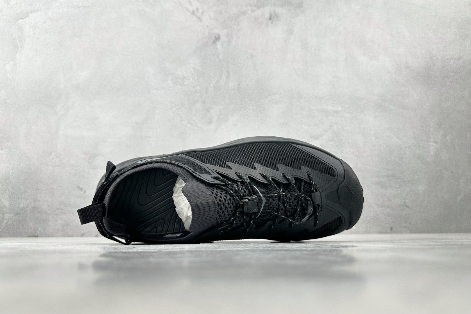 H 版 本地
HOKA ONE ONE HOPARA 2 霍帕拉 黑色

货号：-BBLC
尺码：36 