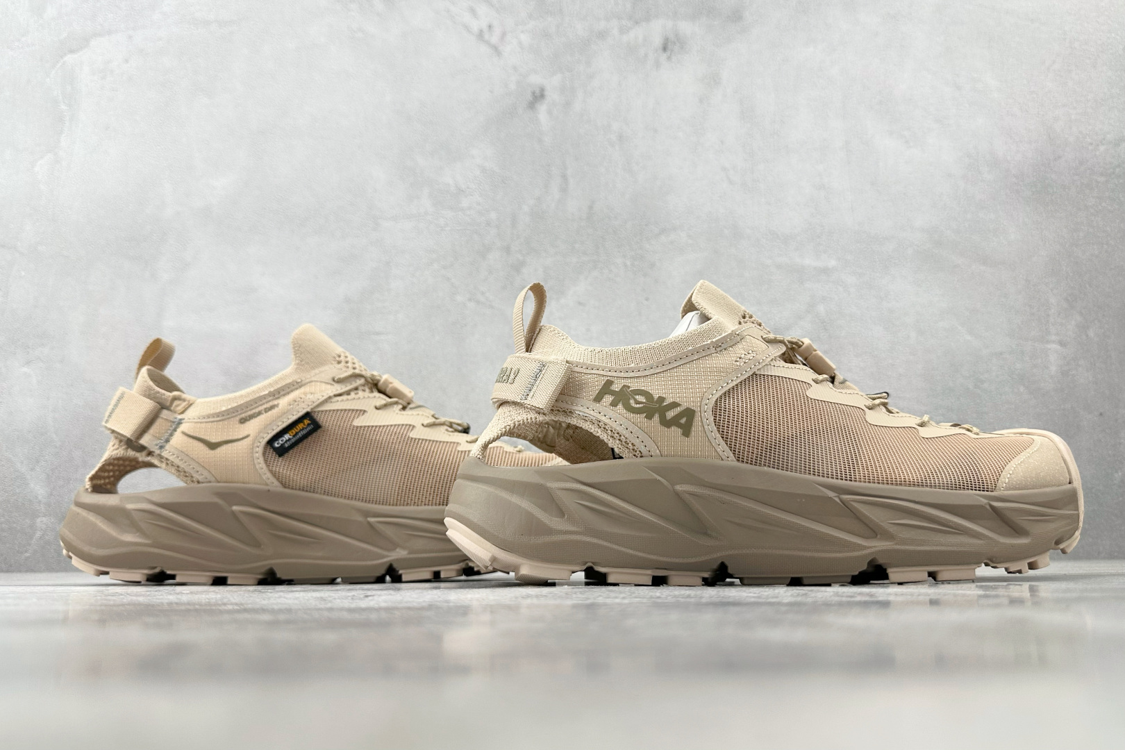 H 版 本地
HOKA ONE ONE HOPARA 2 霍帕拉 沙色

货号：-SSDD
尺码：36 