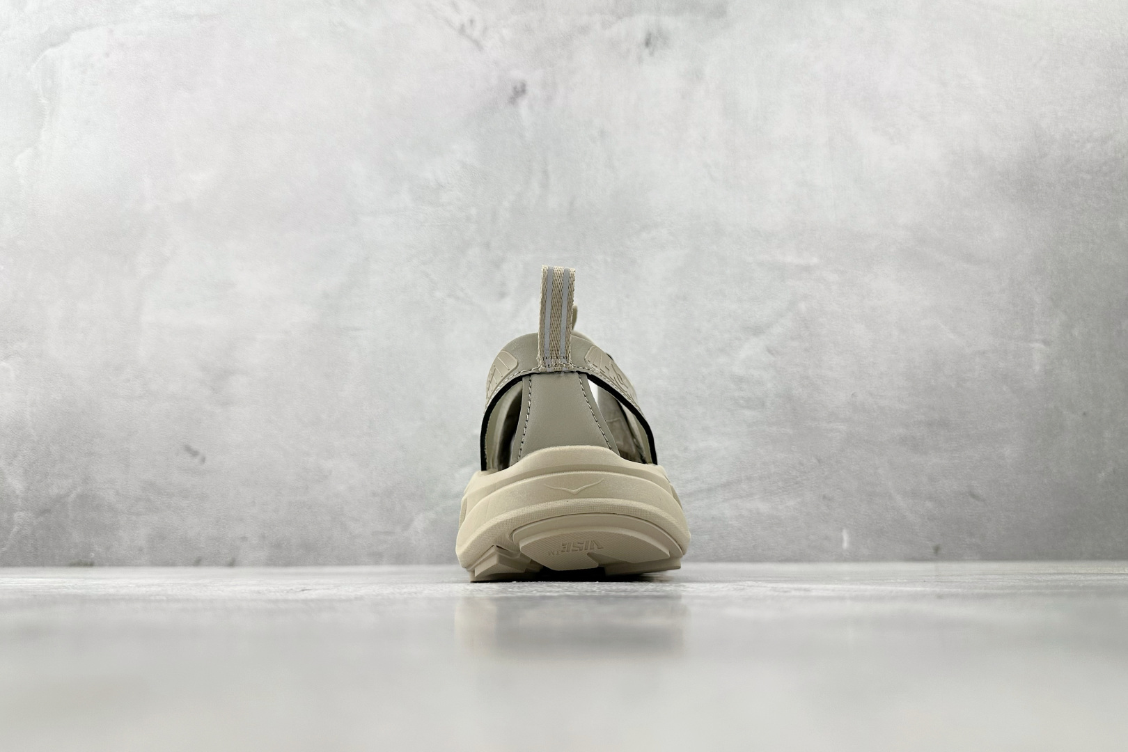 H 版 本地
HOKA ONE ONE Hopara OG 霍帕拉 牛津黄

货号：-OTOT
尺码：3