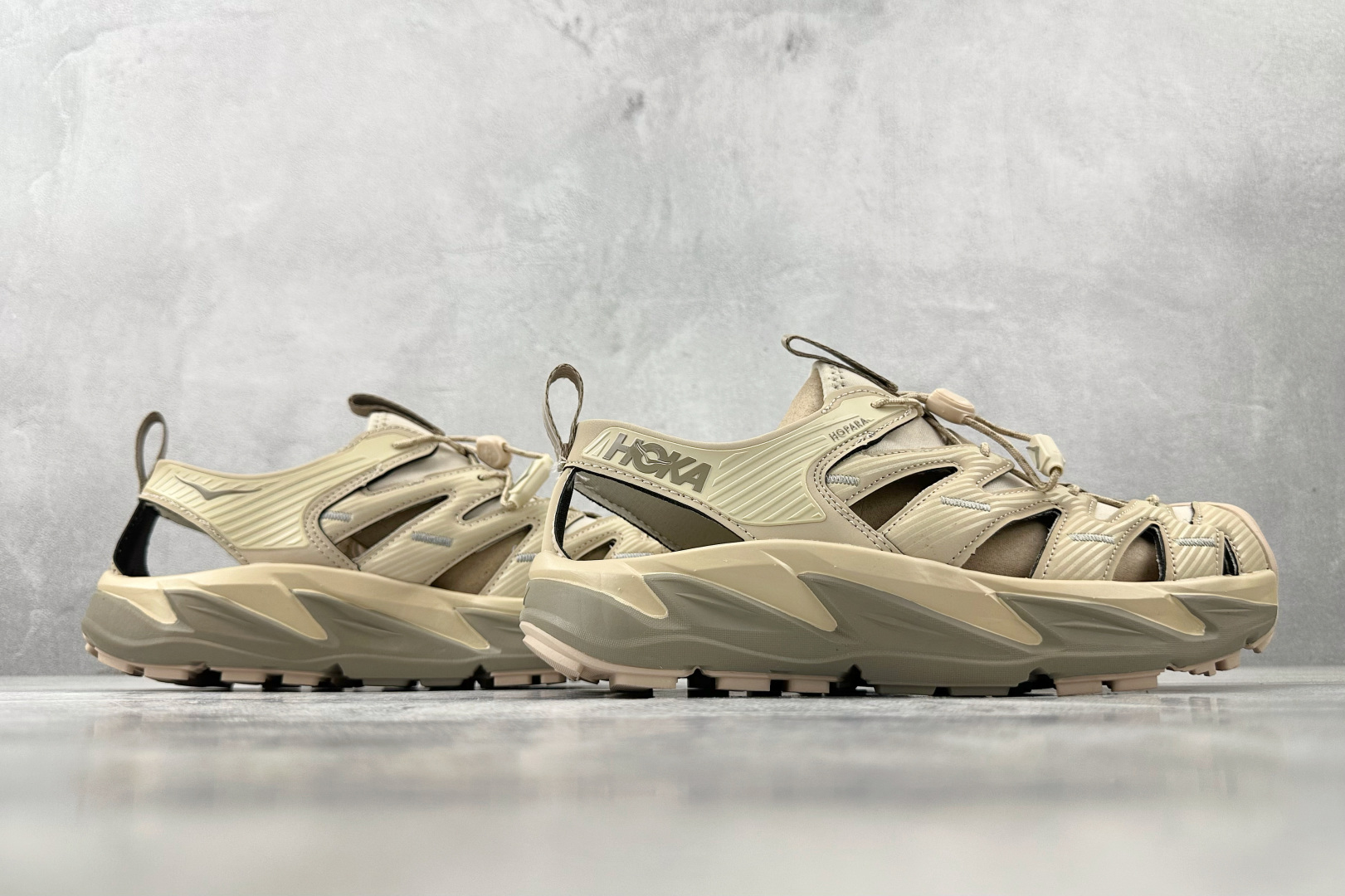 H 版 本地
HOKA ONE ONE Hopara OG 霍帕拉 流沙色

货号：-SSDD
尺码：3
