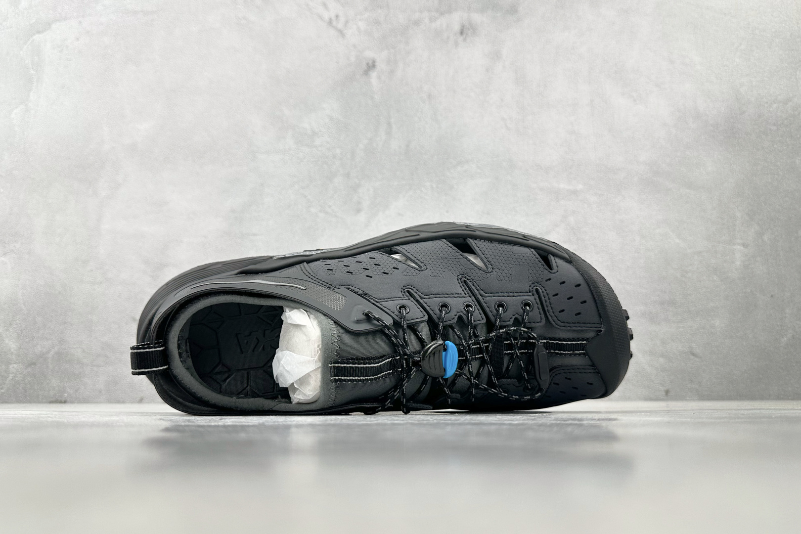 HOKA ONE ONE VIBRAM 黑色 1016311-ATBC
