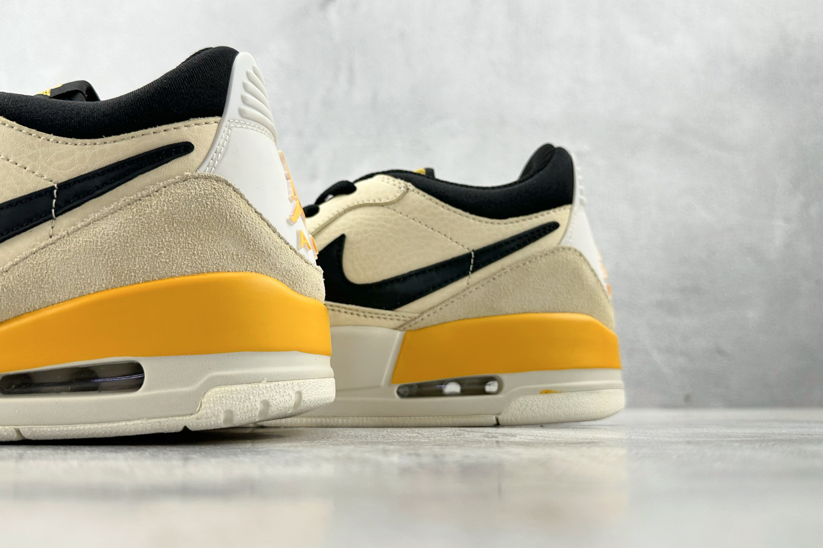 HJ 本地
Jordan Legacy 312 low pale vanilla橘黑色

货号：CD70