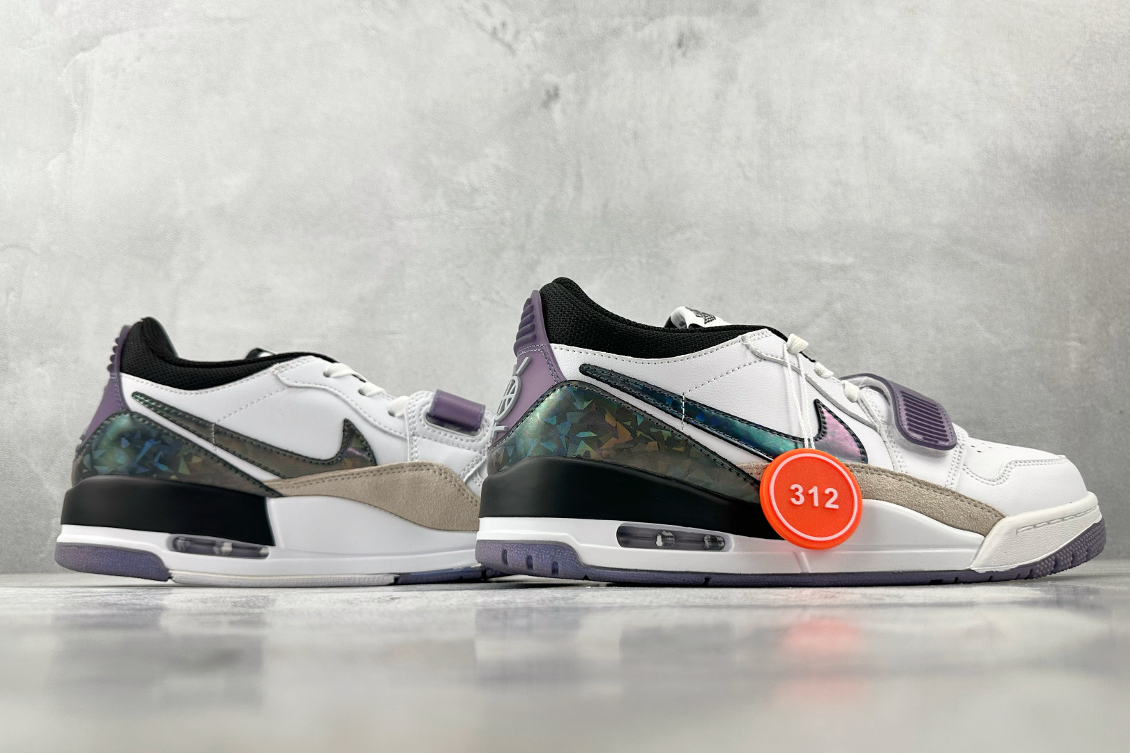 HJ 本地
Jordan Legacy 312 low gc '25th anniversary 大中华