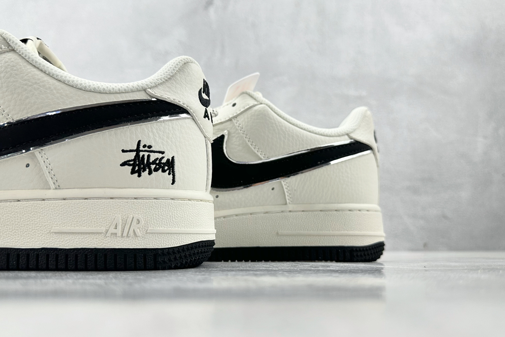 Nike Air Force 1'07 斯图西 联名 米白黑 CS5288-010