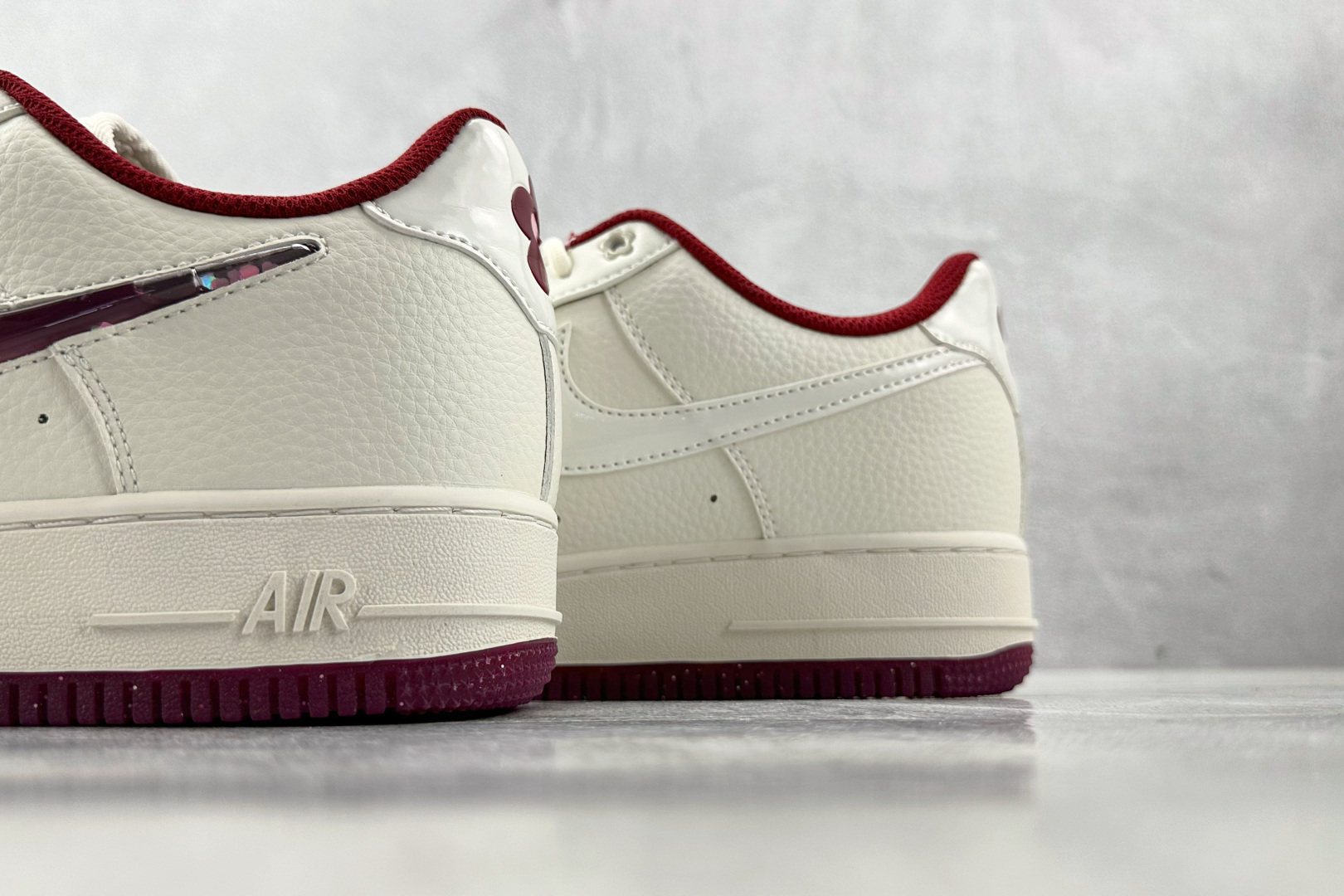 外贸批次 Nike Air Force 1 ”Valentine Day” 白红/白粉 FZ5068-161