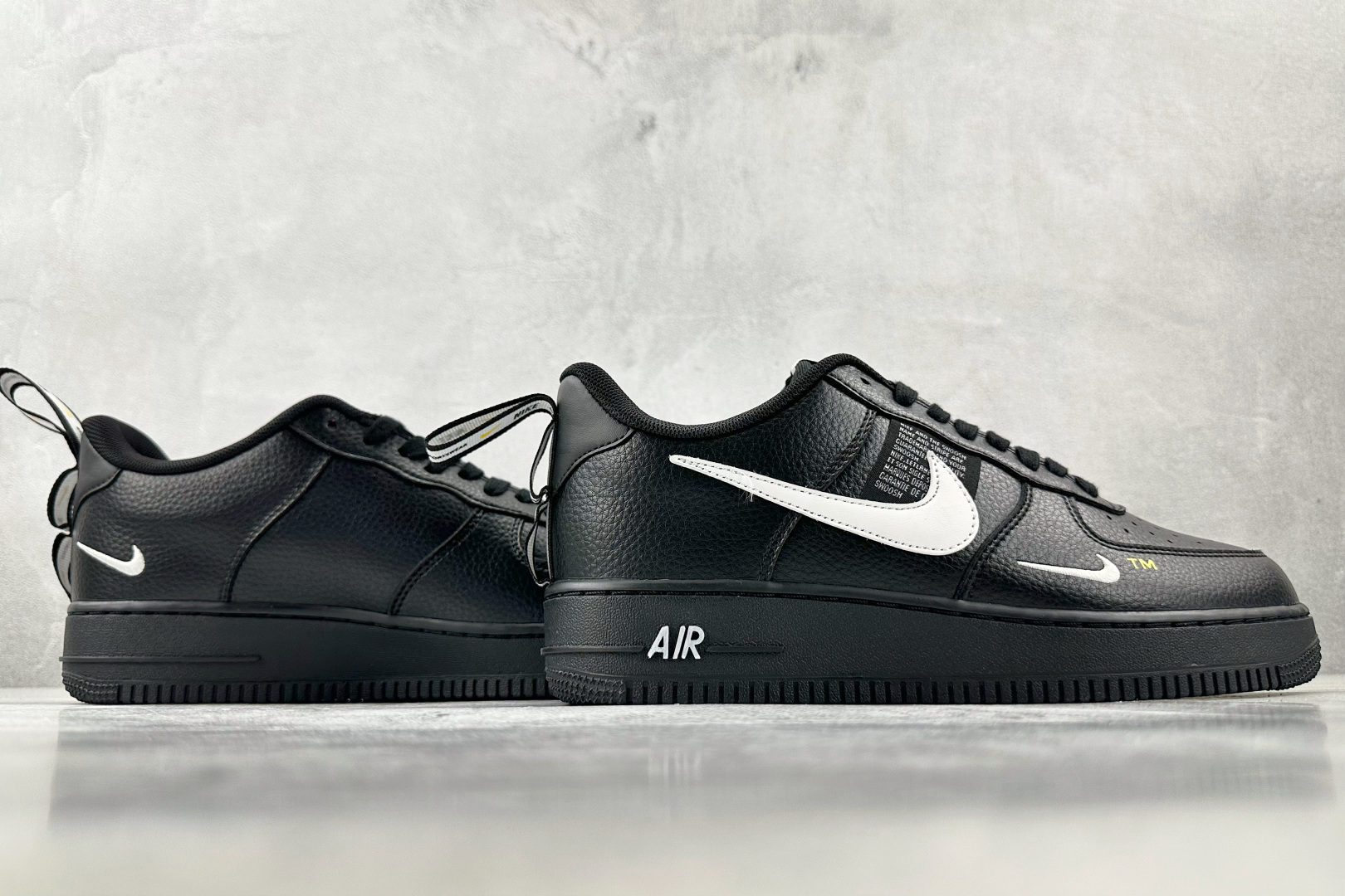 外贸批次 Nike Air Force 1 07 LV8 Utility Black 解构 黑色 AJ7747-001