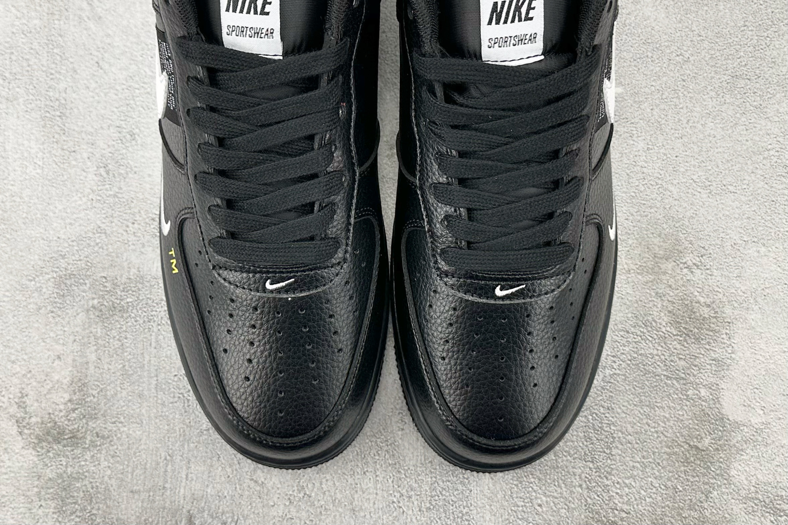 外贸批次 Nike Air Force 1 07 LV8 Utility Black 解构 黑色 AJ7747-001