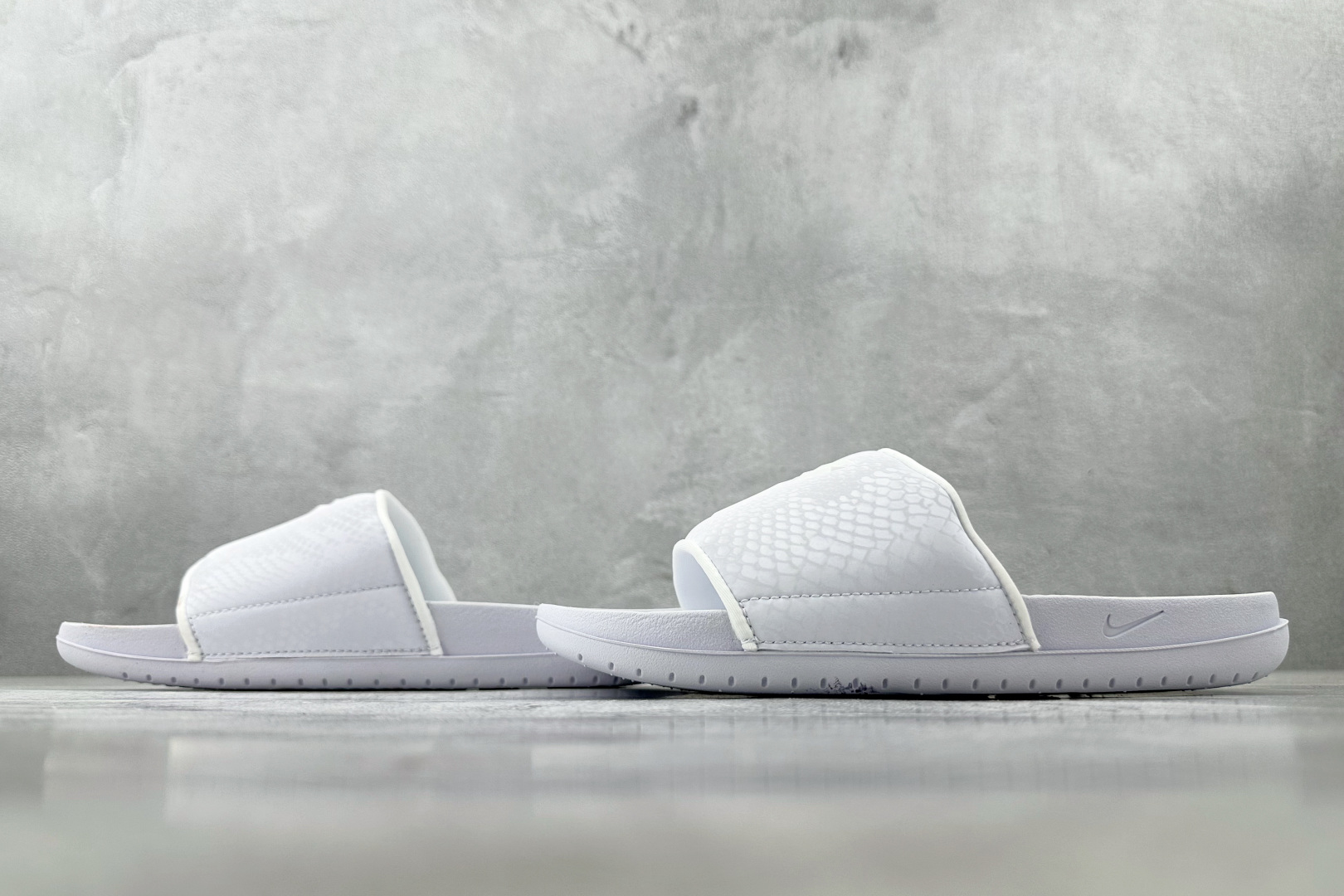 外贸专供 Nike Kobe Offcourt 白色 IF2870-100