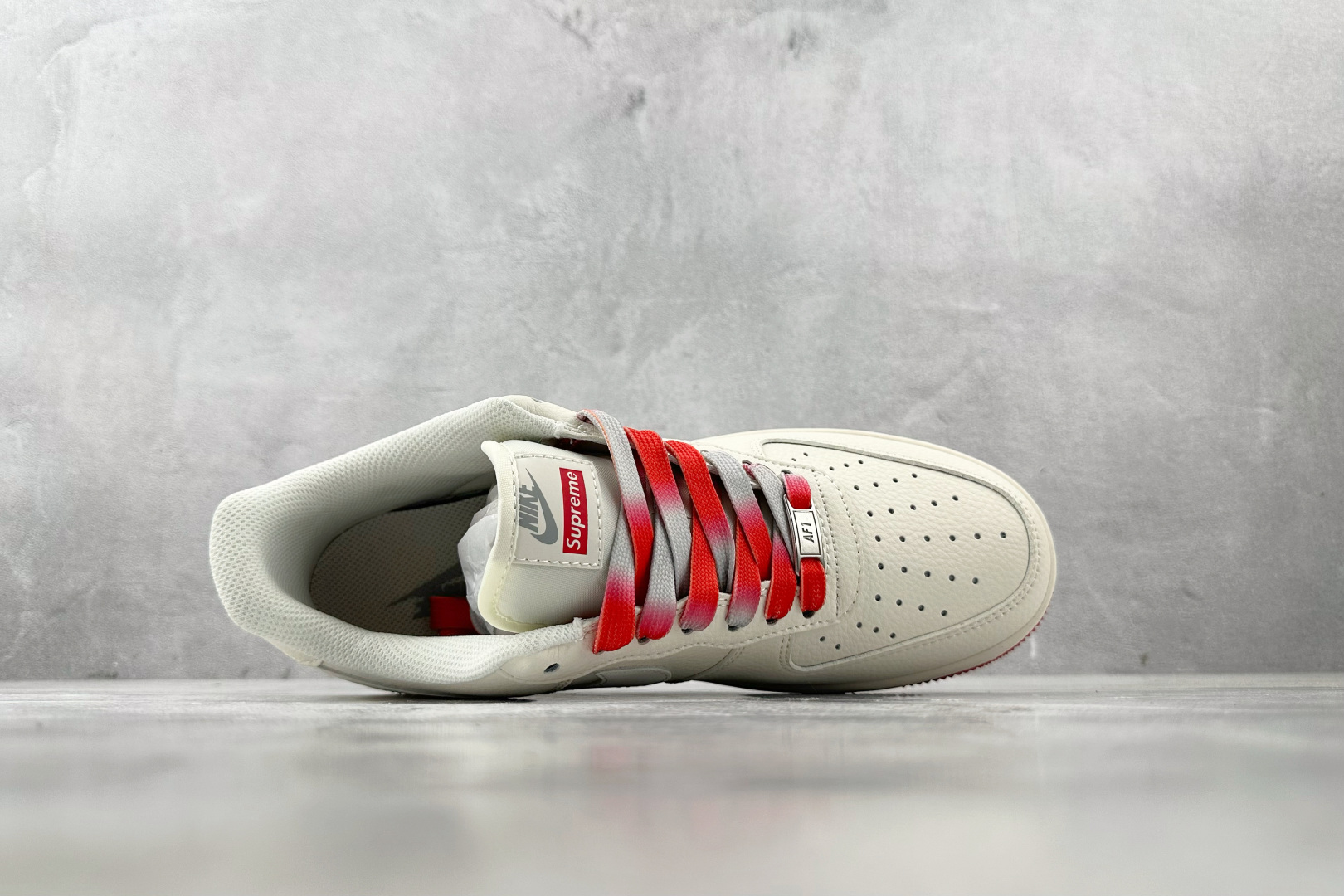 Nike Air Force 1'07 Supreme 联名 米白红 XX3168-157