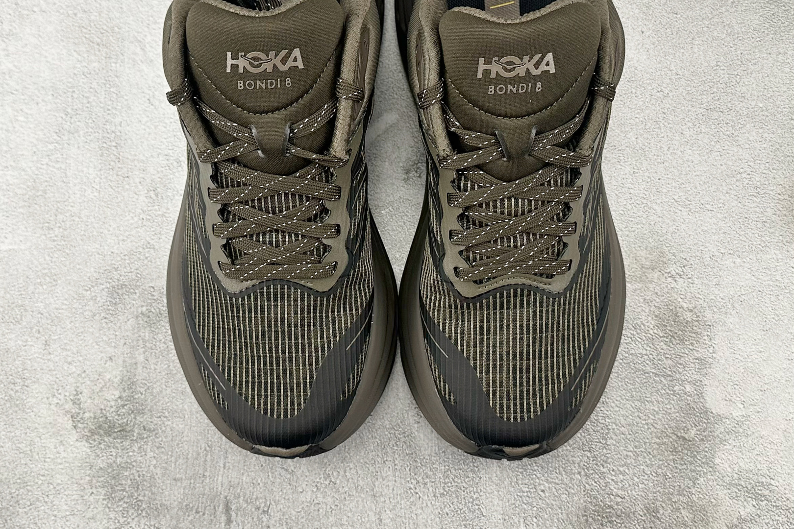 HOKA ONE ONE Bondi 8 褐色 1155391-UBR