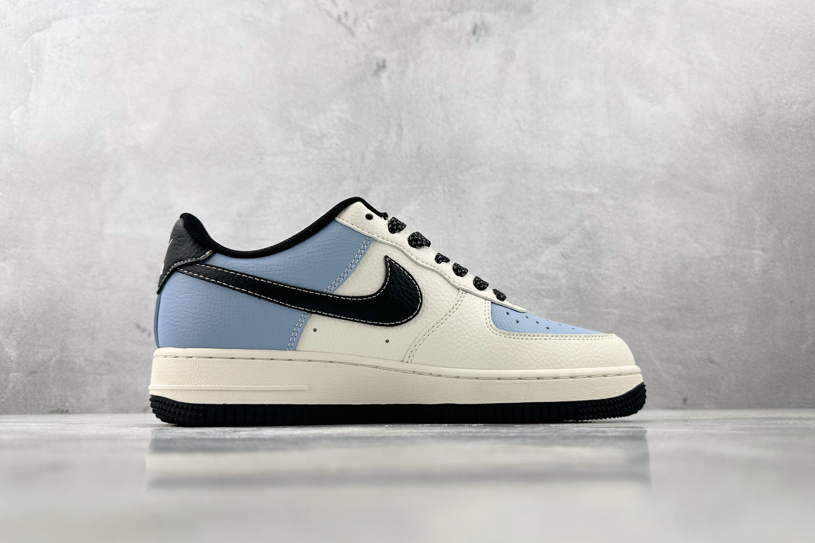 Nike Air Force 1'07 LV 联名 白蓝黑 JJ2508-712