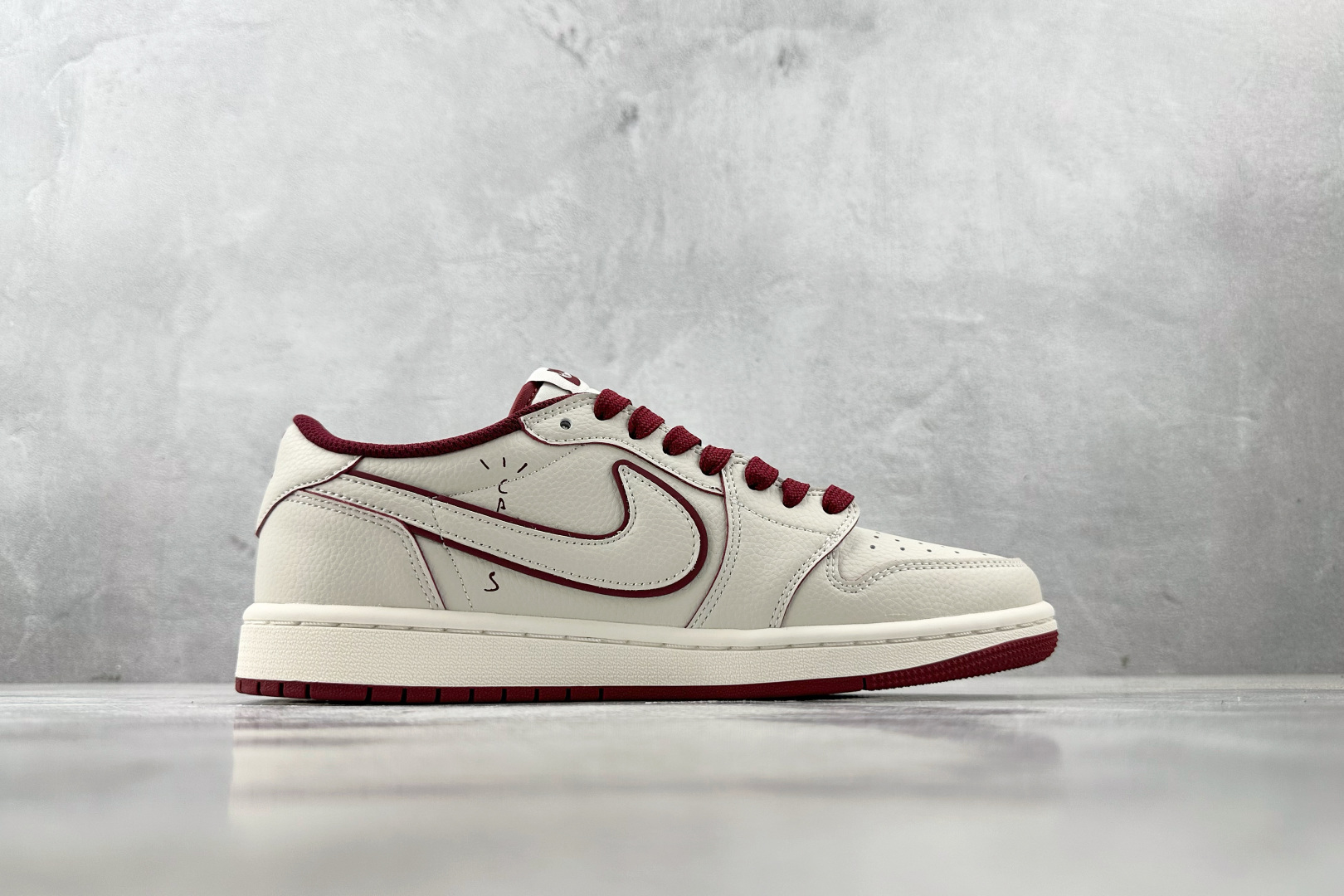 定制 Air Jordan 1 Low ow SP 倒钩联名 米白红 DF1845-536