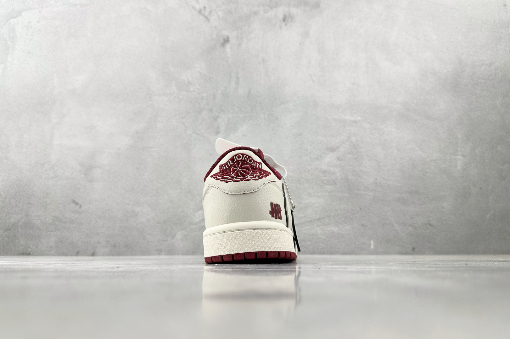 定制 Air Jordan 1 Low ow SP 倒钩联名 米白红 DF1845-536