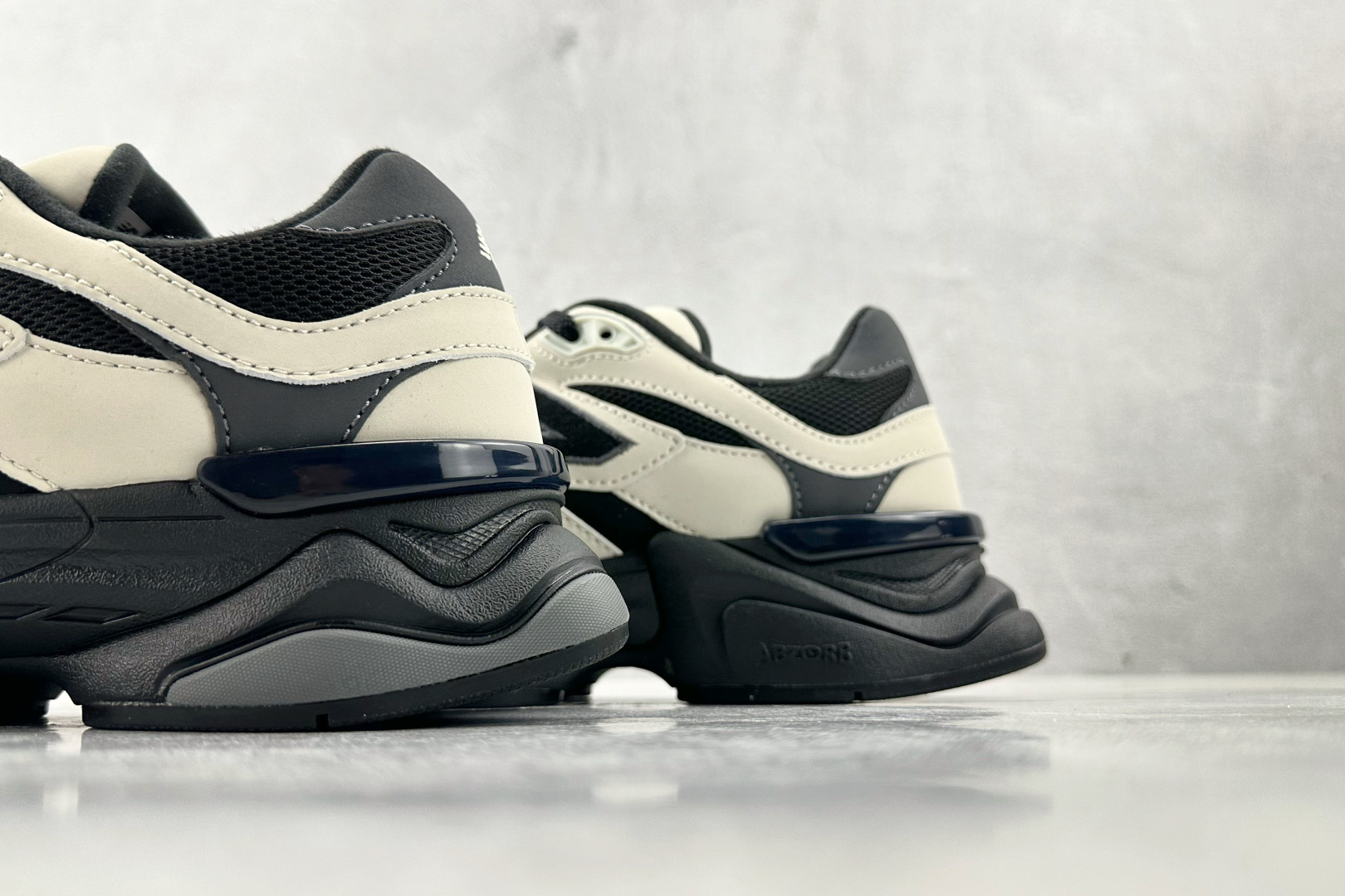 240 大厂出品 New Balance NB 9060 黑白 U9060ZBS
