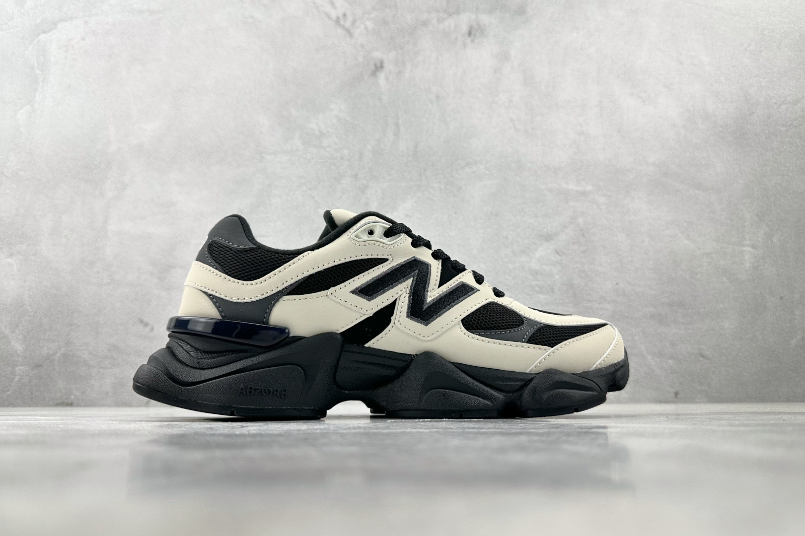 240 大厂出品 New Balance NB 9060 黑白 U9060ZBS