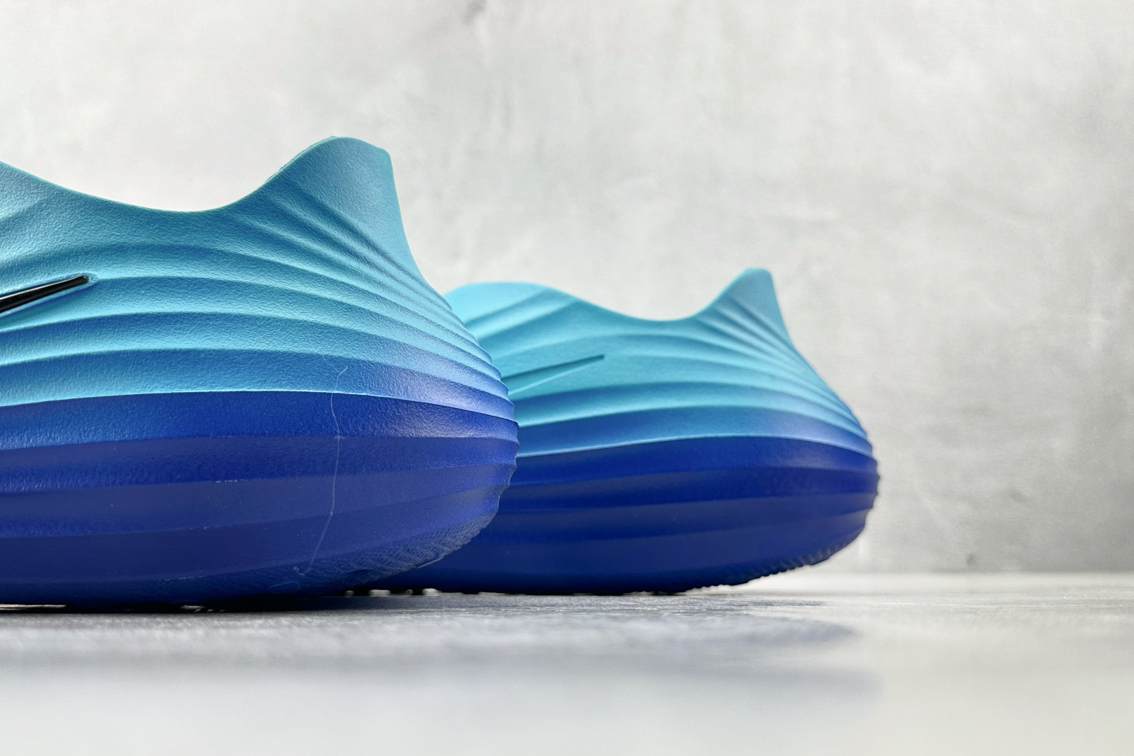 Nike ReactX Rejuven8 蓝紫 HV5060-301