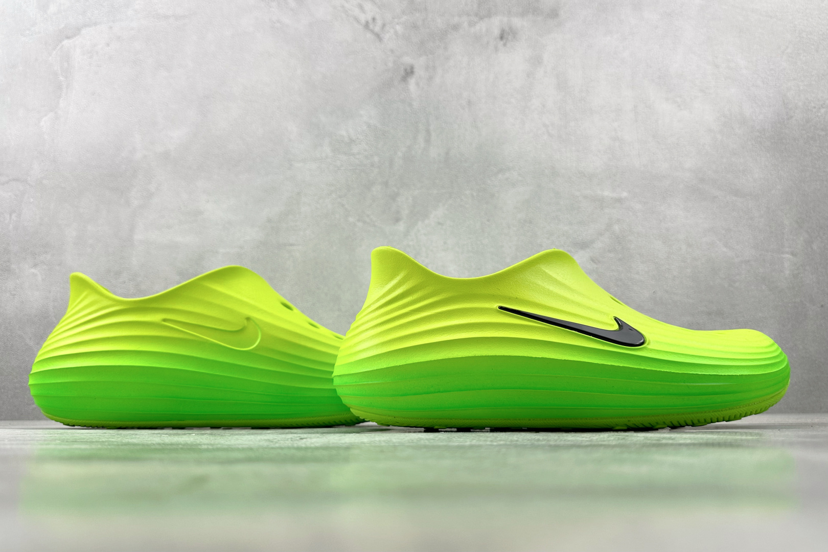 Nike ReactX Rejuven8 Green Strike 绿色 HV5060-300