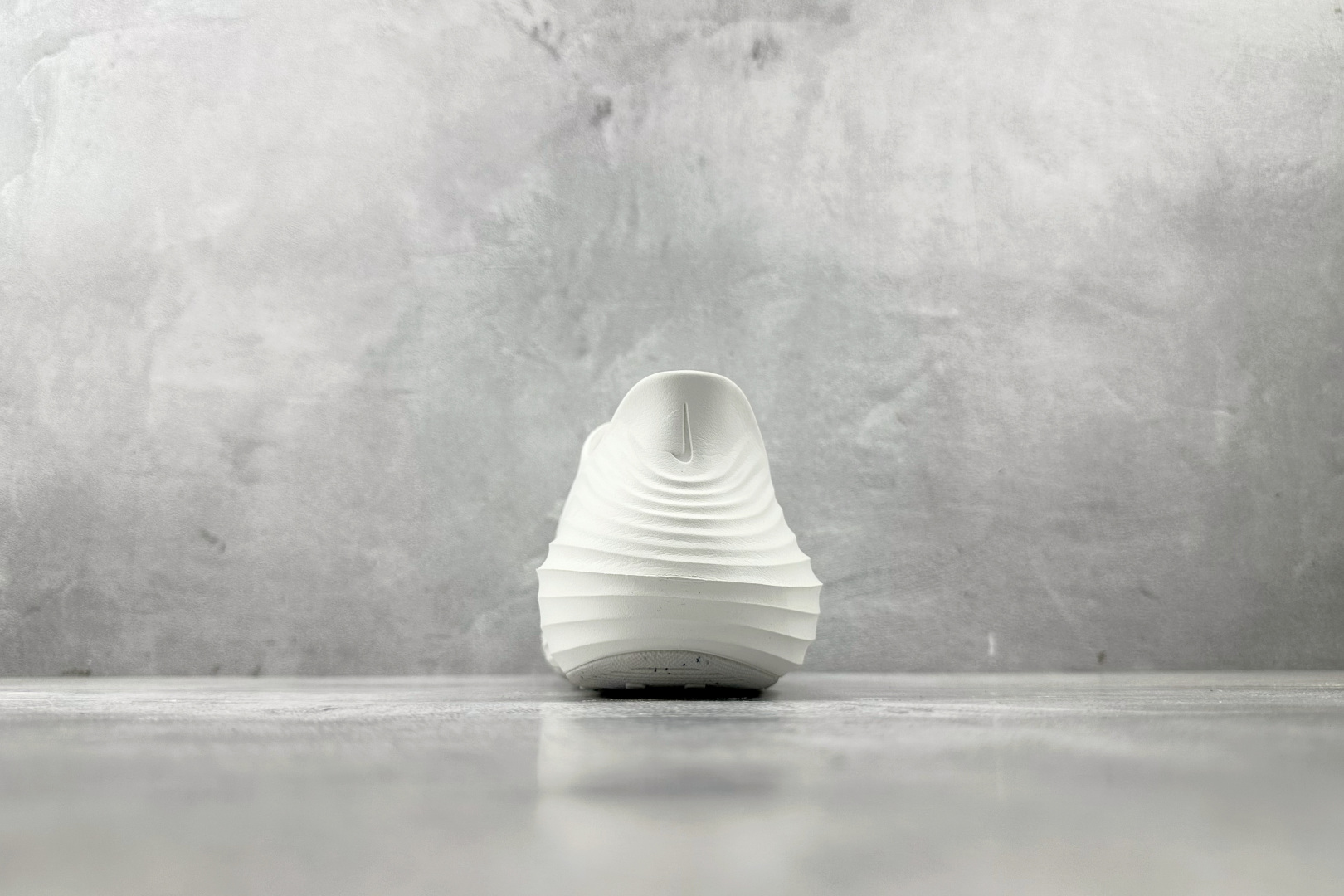Nike ReactX Rejuven8 白色 HV5062-101