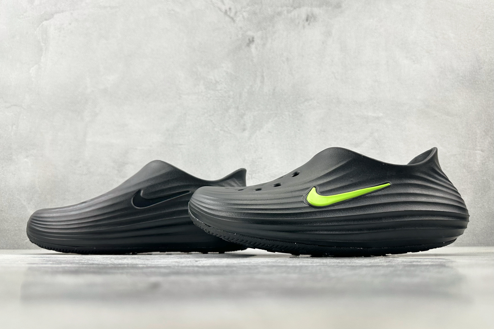 Nike ReactX Rejuven8 黑绿 HV5060-003