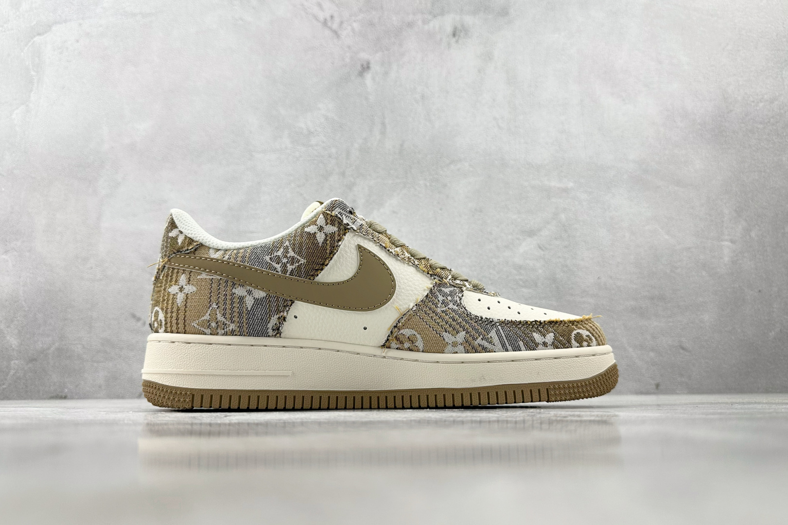 Nike Air Force 1'07 LV 联名 棕黄白 XS1958-582