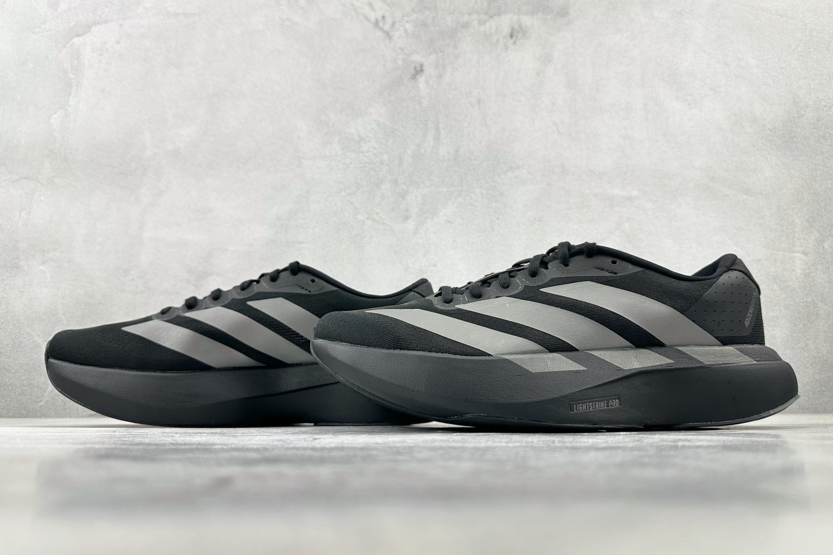 全新工厂开发 adidas Adizero EVO SL 黑色 JP7147