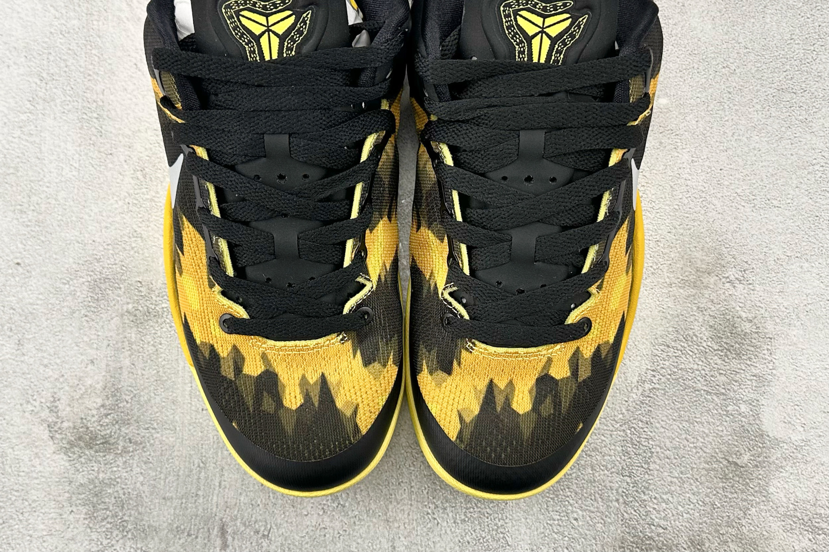 450 纯原生产线 Nike Kobe 8 ZK 8 圆头系带 黑黄 国内XDR版 555286-077