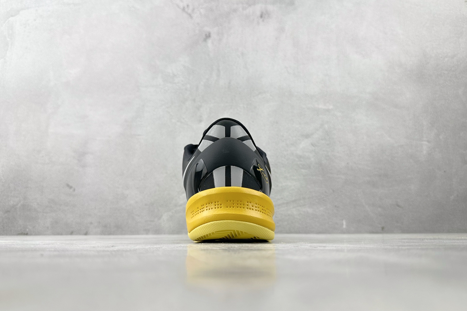 450 纯原生产线 Nike Kobe 8 ZK 8 圆头系带 黑黄 国内XDR版 555286-077