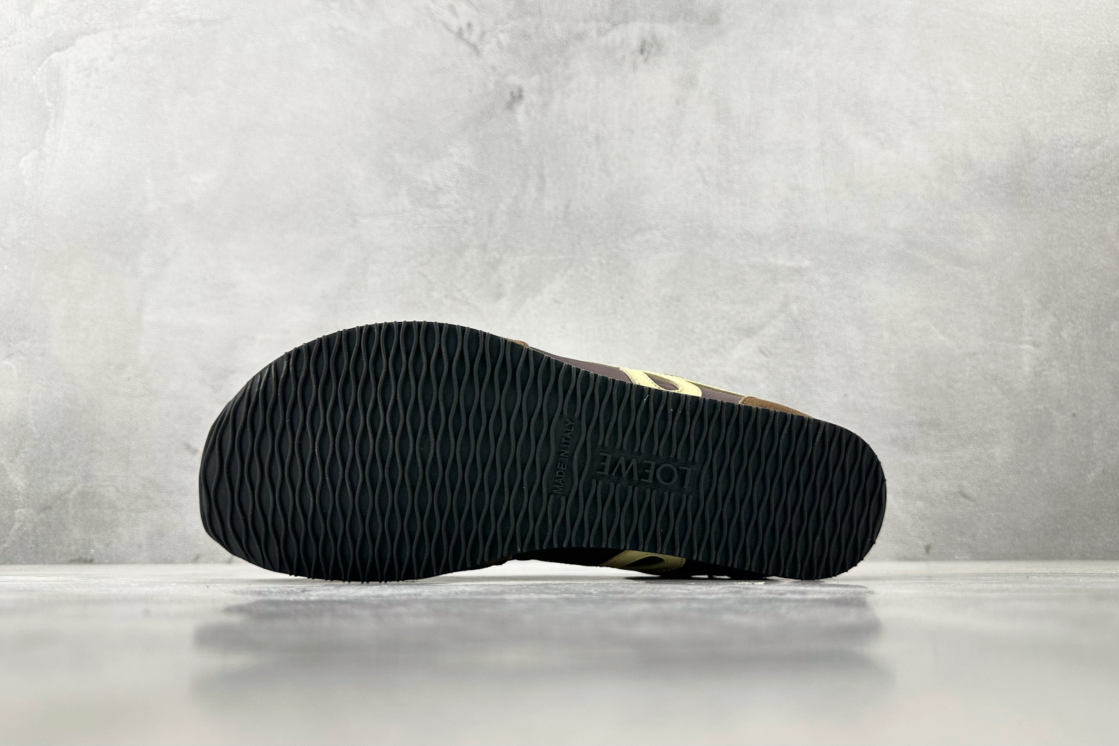 320 LOEWE罗意威 Ballet Runner 2.0 棕色 LBR2282X11-4865