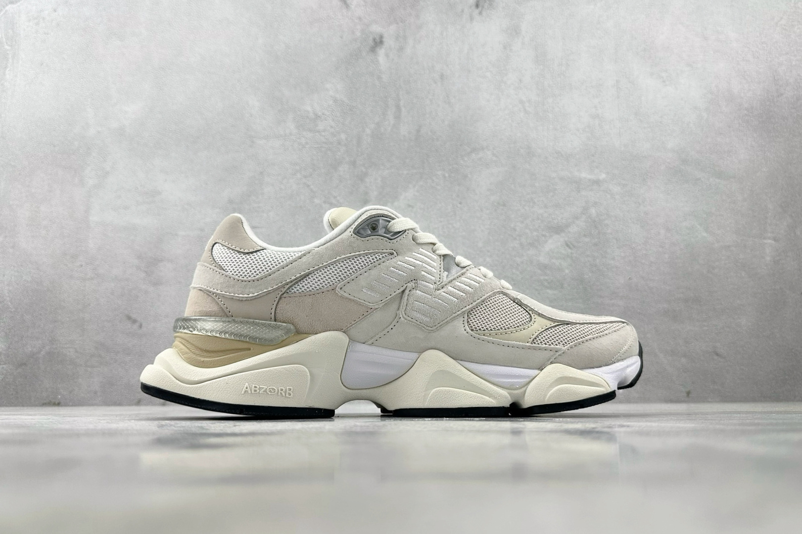 240 大厂出品 New Balance NB 9060米色 U9060WHT