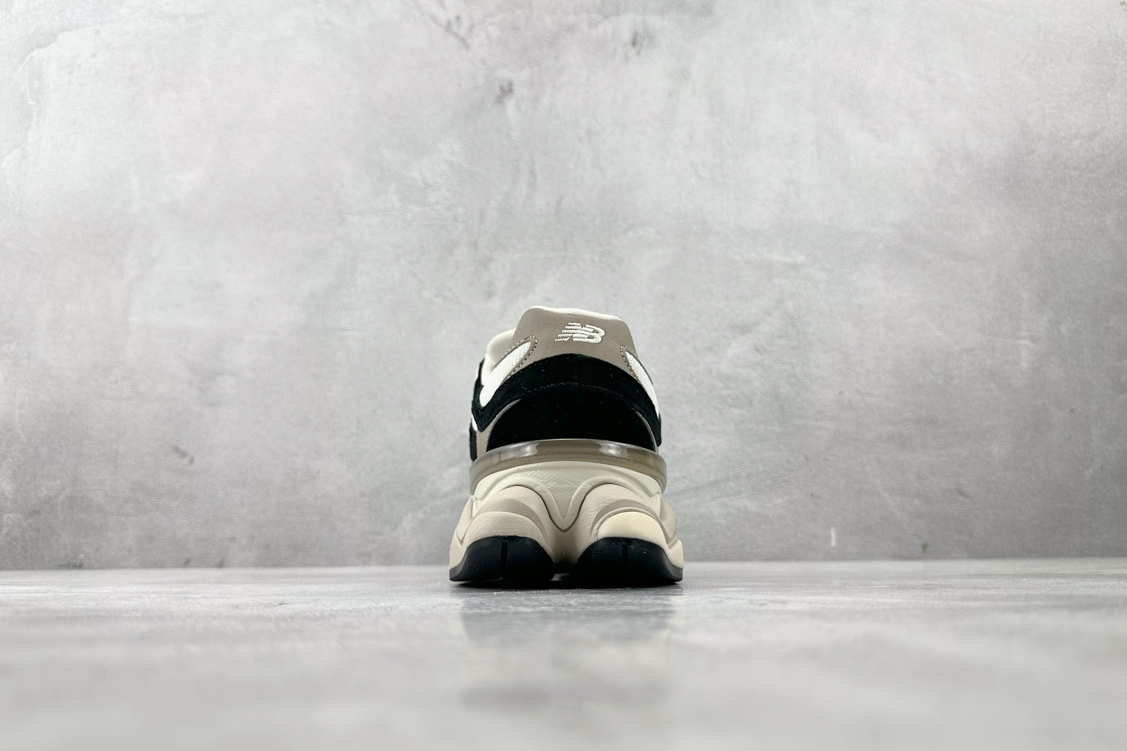 240 大厂出品 New Balance NB 9060 Sea Salt 黑白 U9060BLZ