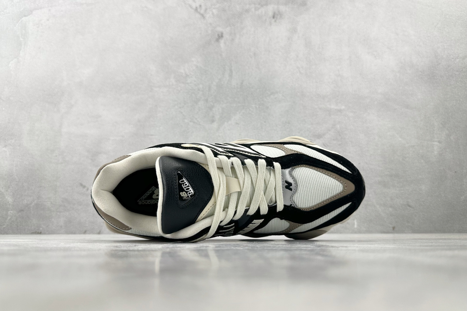 240 大厂出品 New Balance NB 9060 Sea Salt 黑白 U9060BLZ