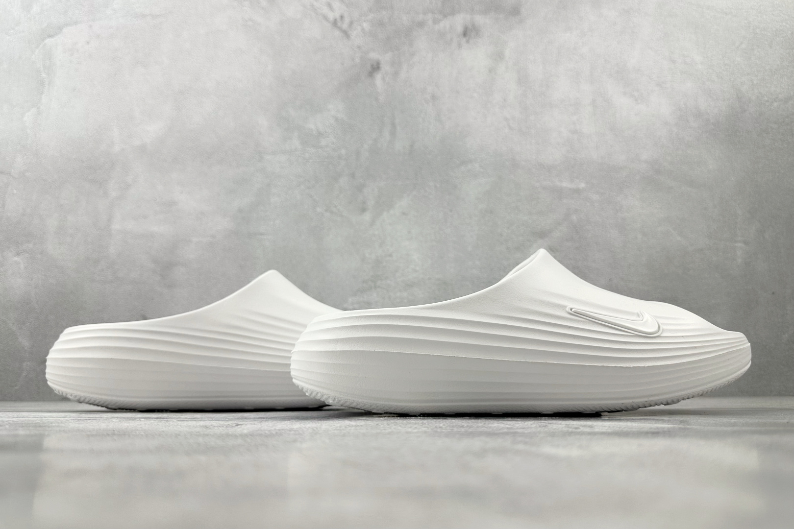 Nike ReactX Rejuven8 白色 HV4484-100