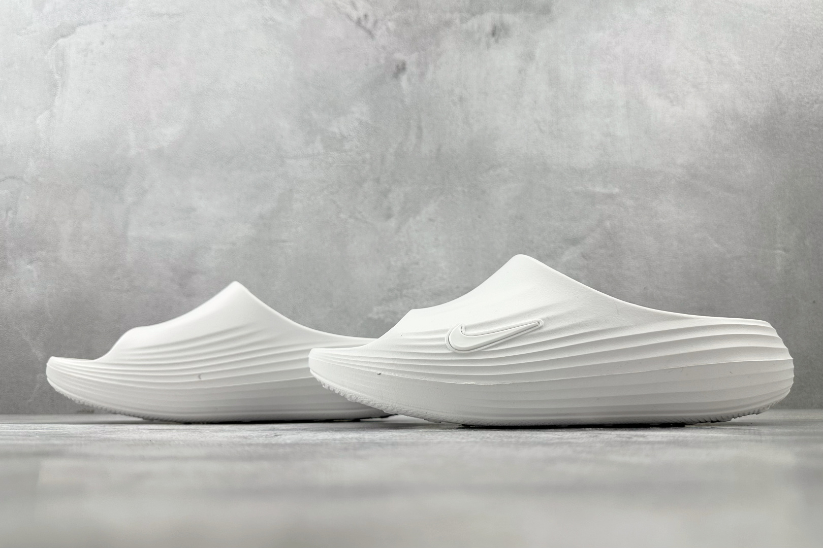 Nike ReactX Rejuven8 白色 HV4484-100