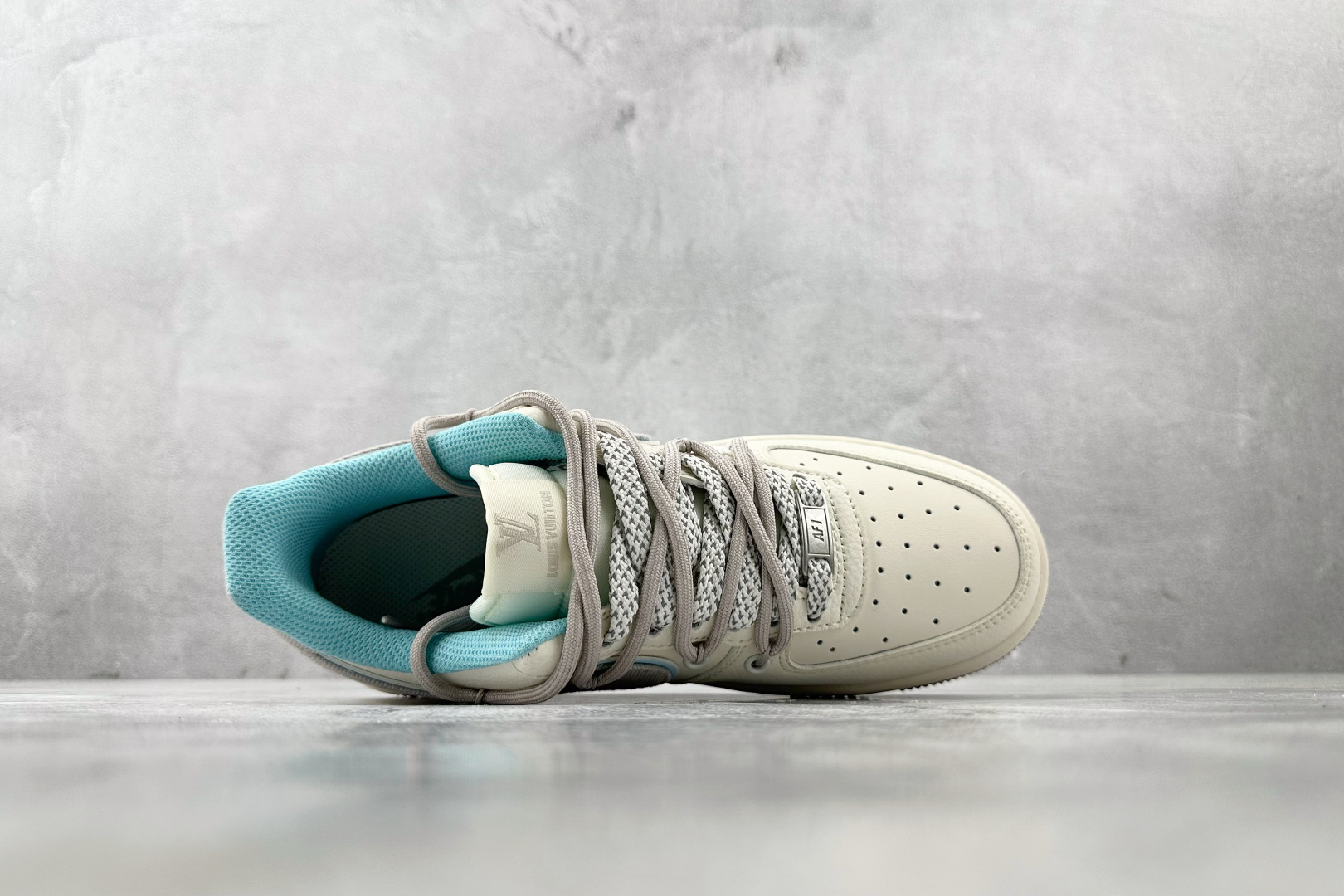 Nike Air Force 1'07 LV 联名 米白灰 DM6868-095