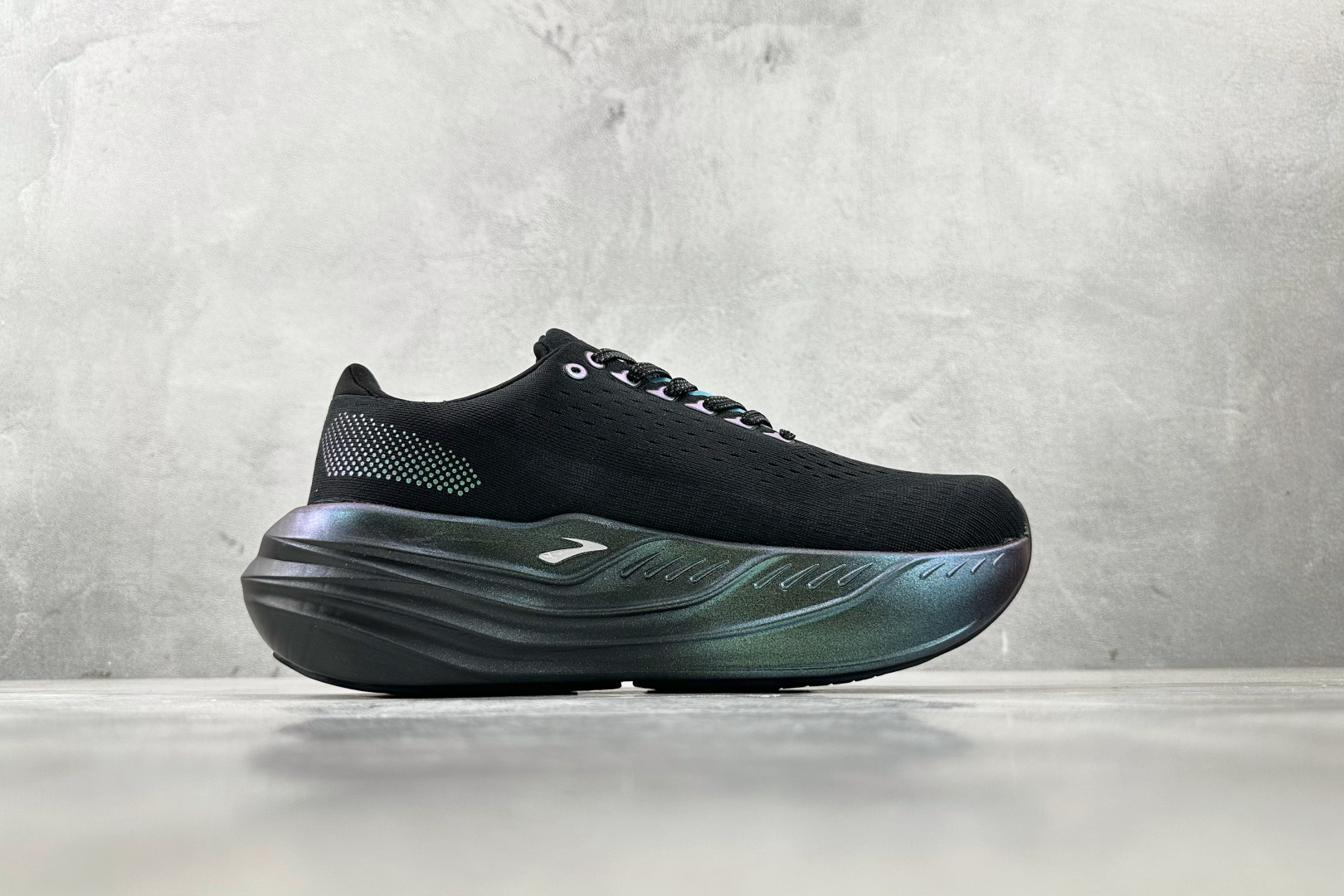 东南亚订单 Brooks布鲁克斯 Glycerin max 黑色 1104471D026