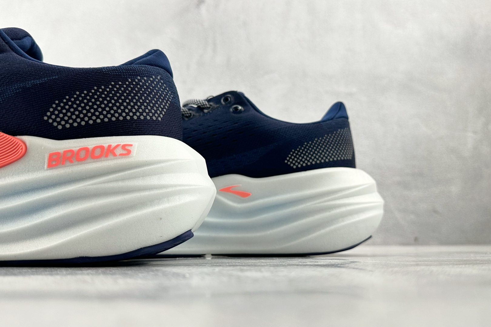 东南亚订单 Brooks布鲁克斯 Glycerin max 蓝色 120436-1B-439