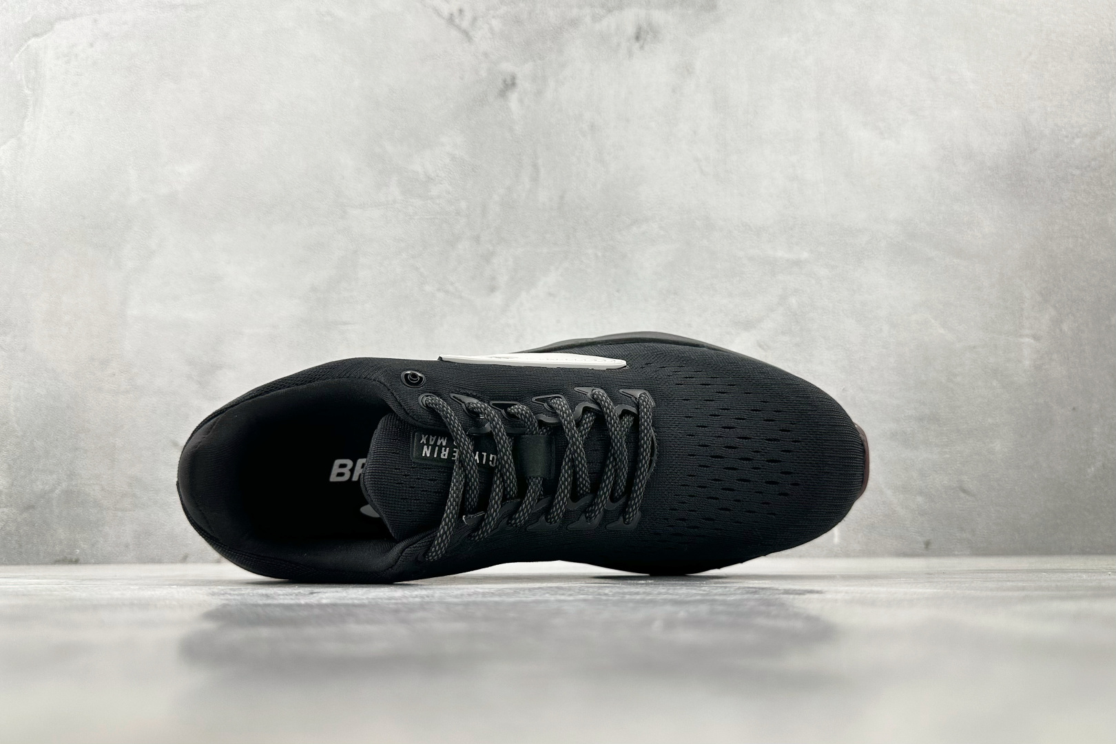 东南亚订单 Brooks布鲁克斯 Glycerin max 黑色 1204361B-067