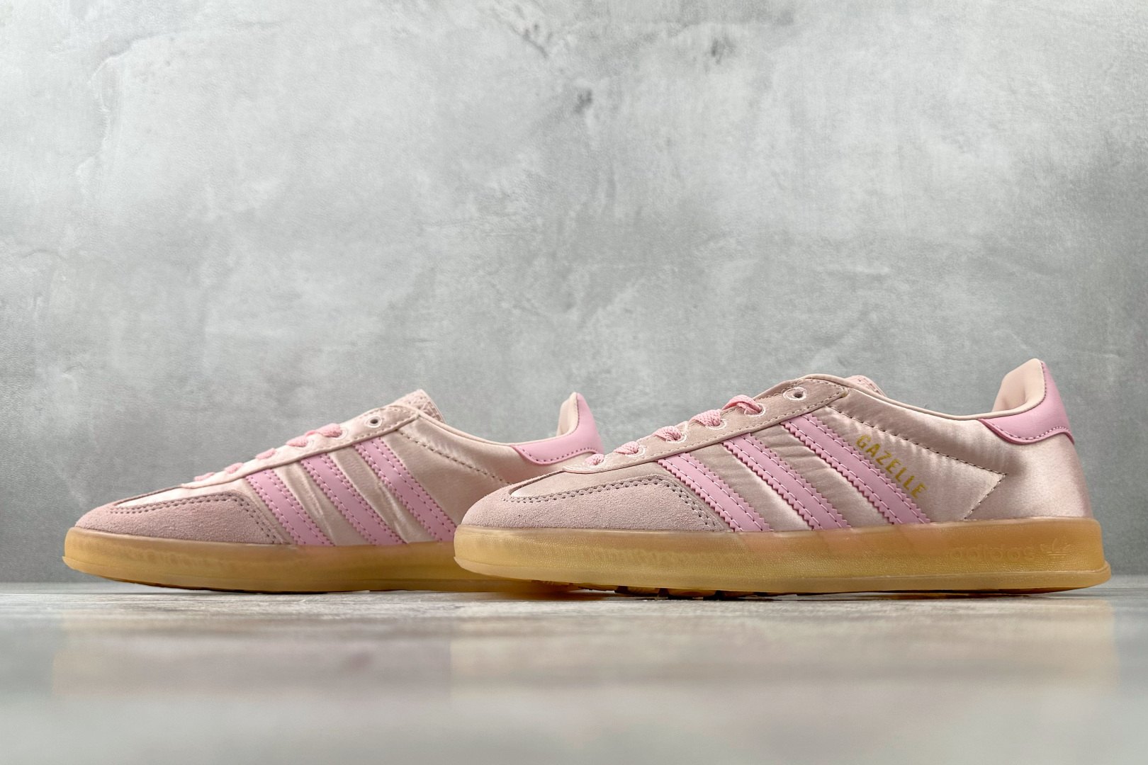 出口订单 adidas originals GAZELLE INDOOR 粉色 JI2709