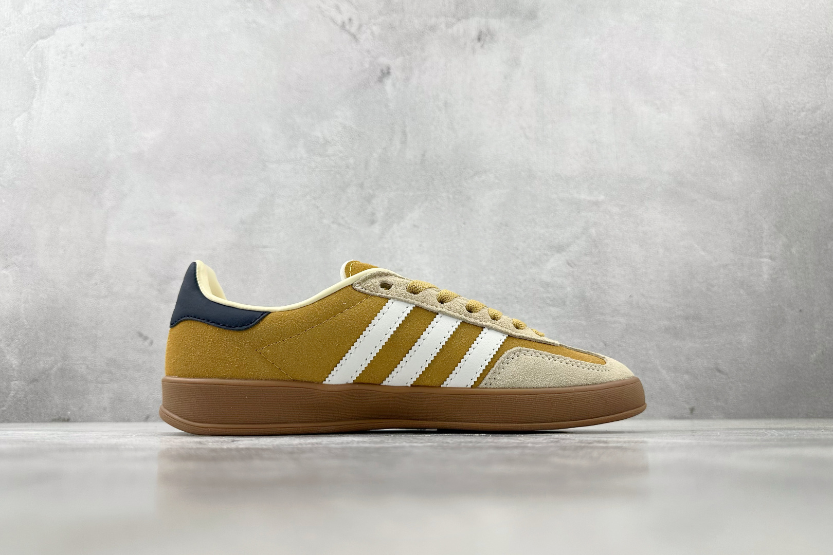 出口订单 adidas originals GAZELLE INDOOR 黄色 JI3523