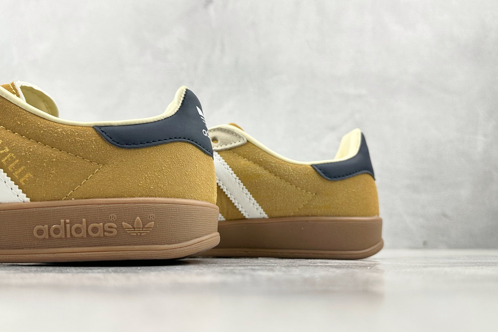 出口订单 adidas originals GAZELLE INDOOR 黄色 JI3523