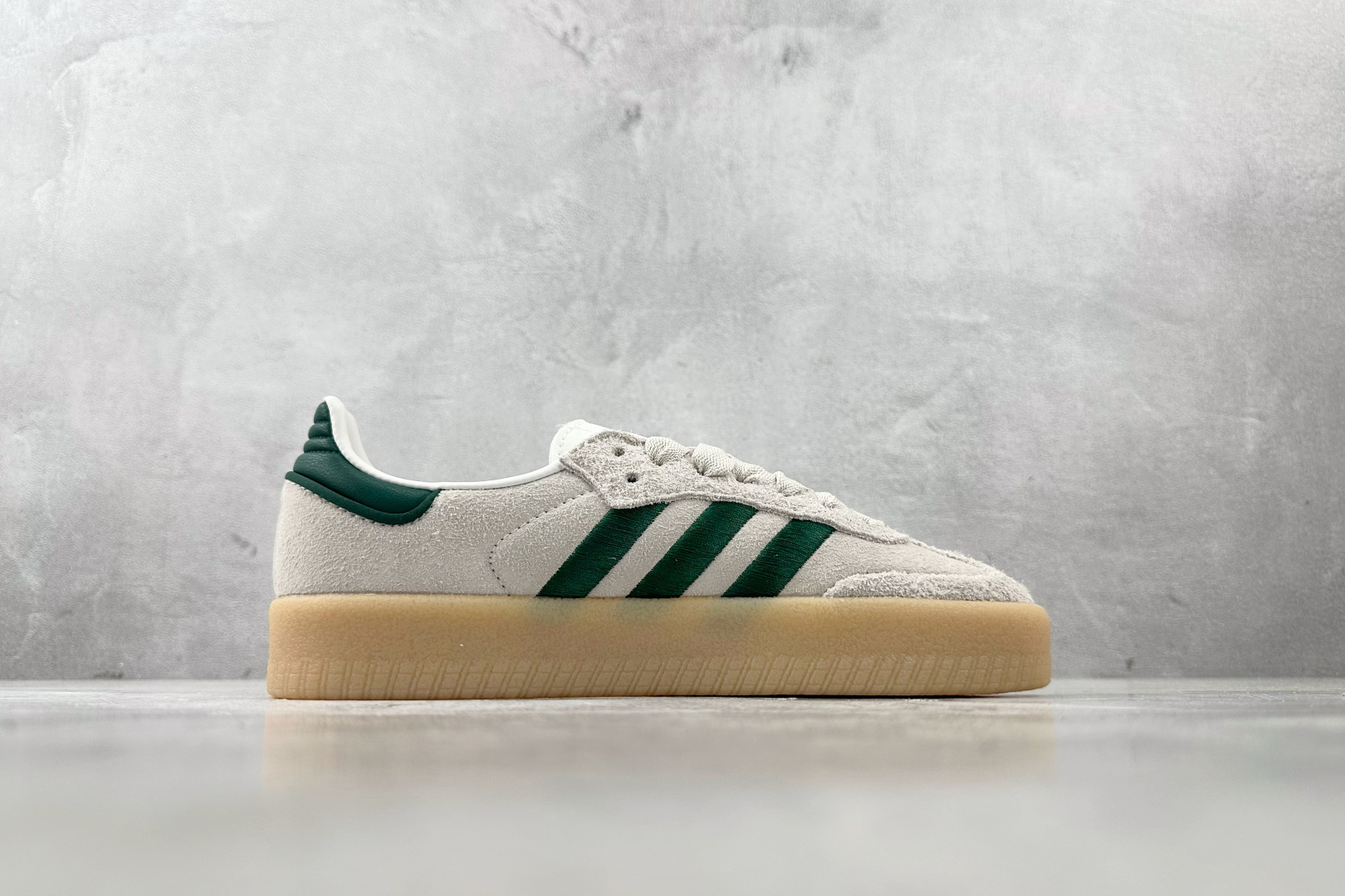 出口订单 adidas originals SAMBAE 灰绿 JQ0252