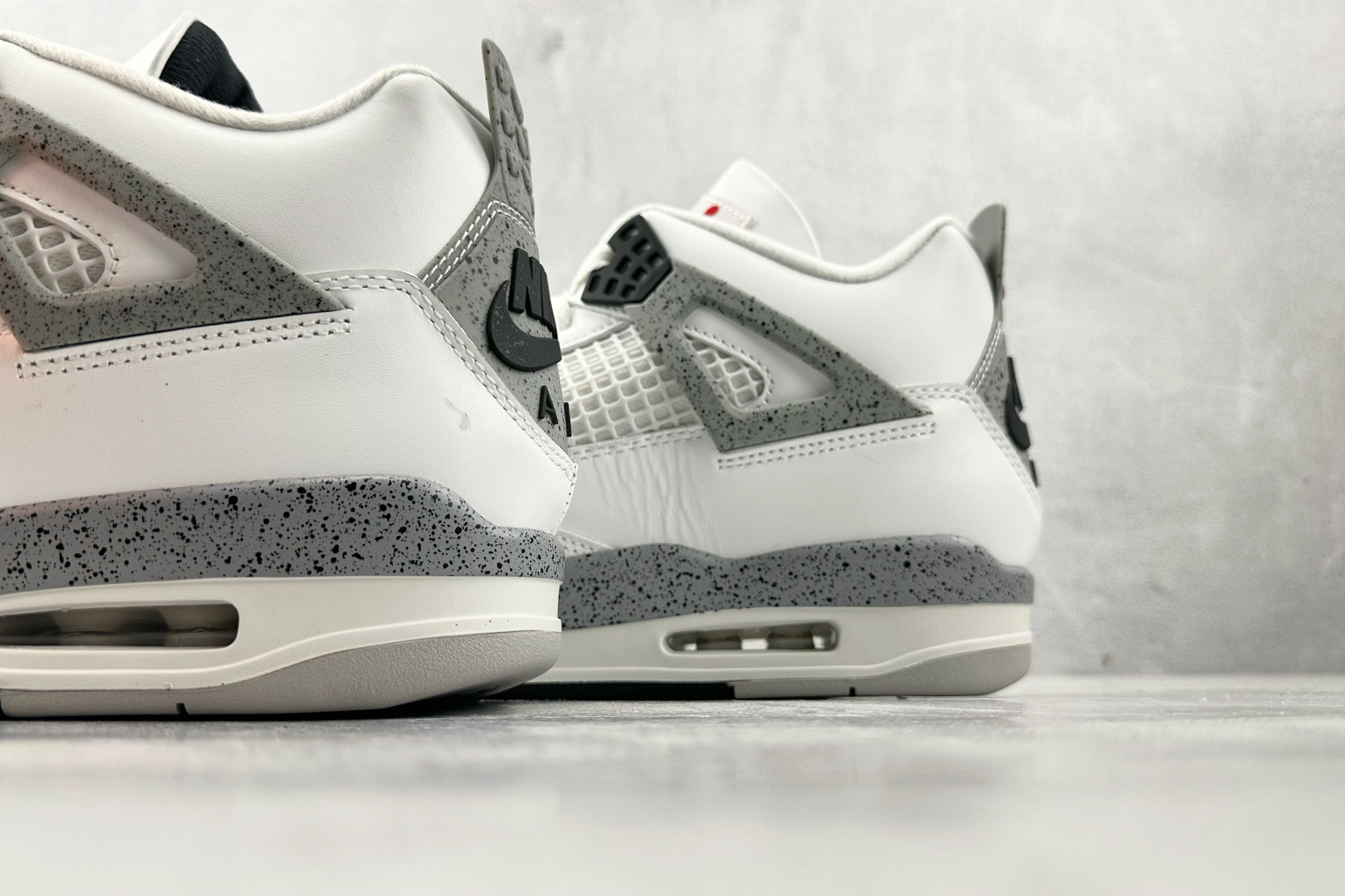 顶级纯原 Jordan Air Jordan 4 Retro ”White Cement”白水泥 白灰 FV5029-100