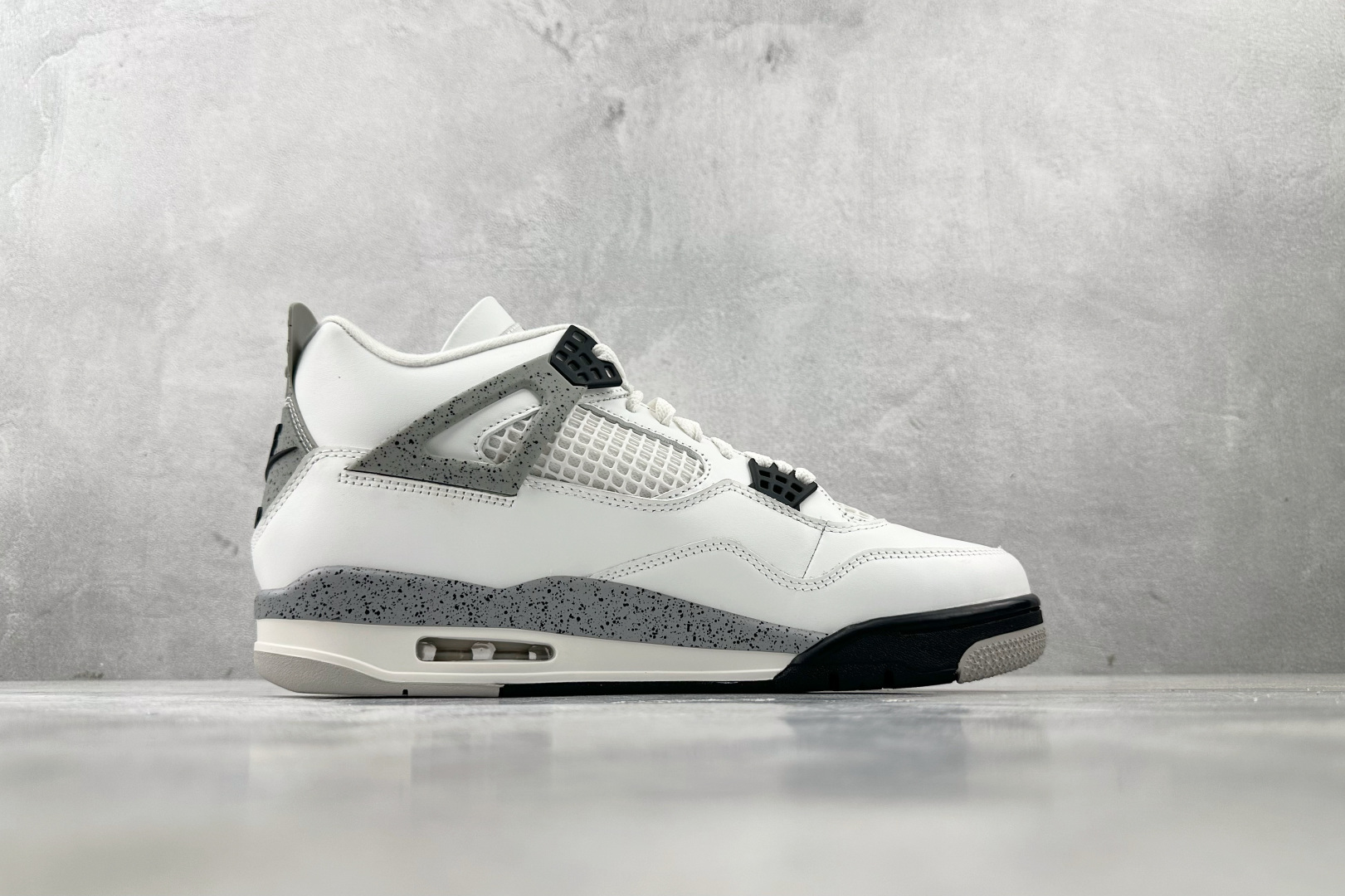 顶级纯原 Jordan Air Jordan 4 Retro ”White Cement”白水泥 白灰 FV5029-100
