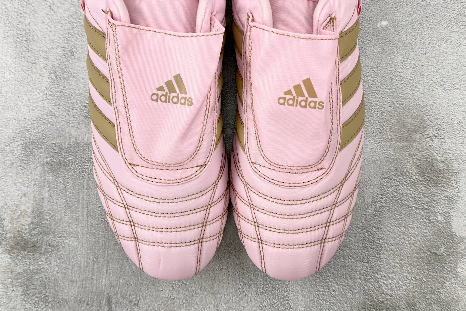 出口订单 adidas Taekwondo 粉色 JQ8209