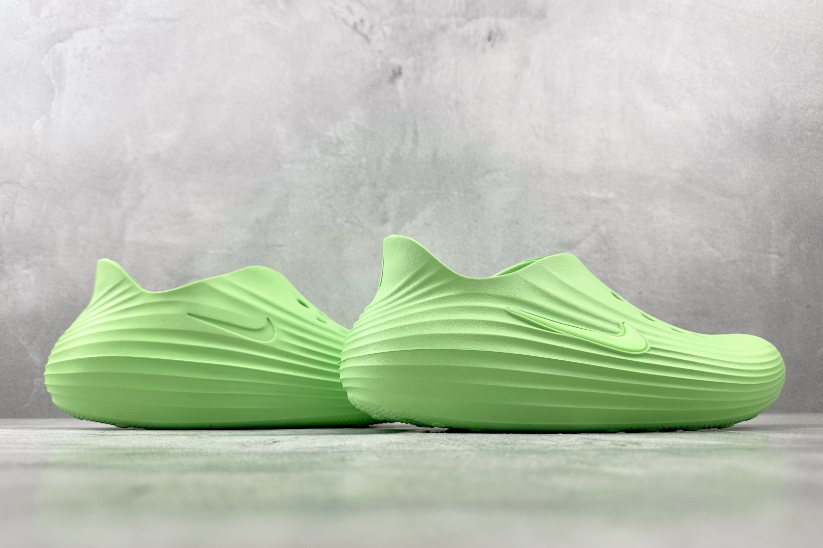 D 版 
Nike ReactX Rejuven 绿色

货号：HV5062-700
尺码：36 36.
