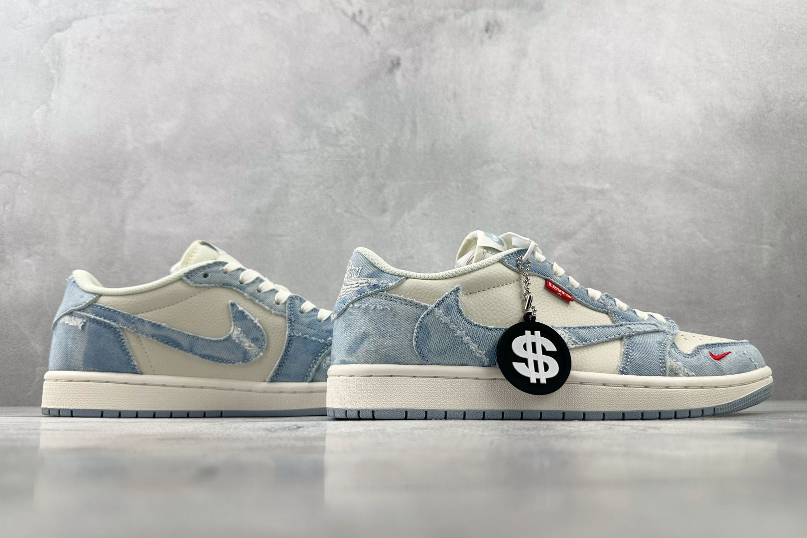 DK 
定制 Air Jordan 1 Low ow SP 倒钩 李维斯联名 蓝白

货号：LE2436