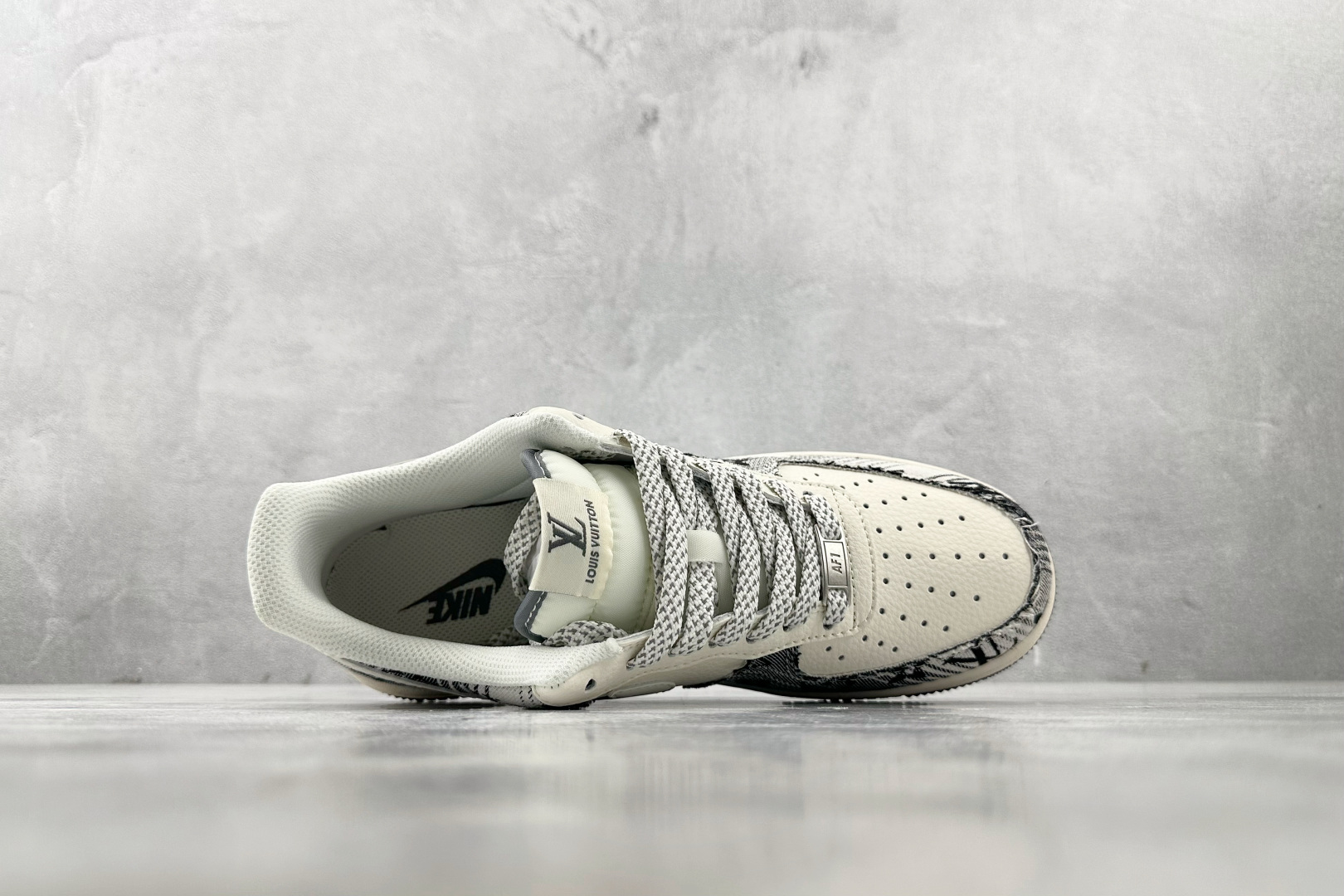 Nike Air Force 1'07 LV 联名 米白黑 XS1958-587