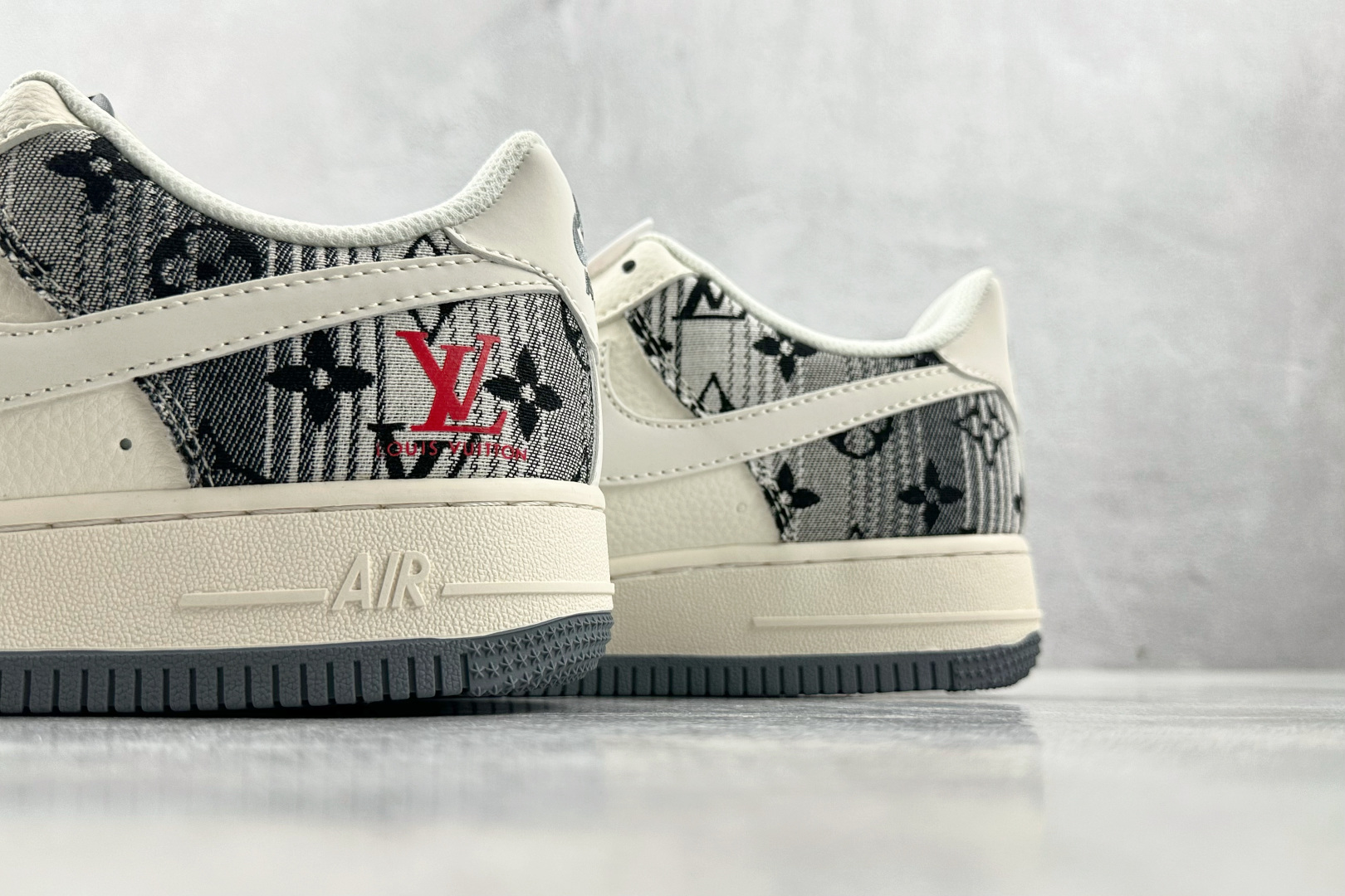 Nike Air Force 1'07 LV 联名 米白黑 XS1958-587