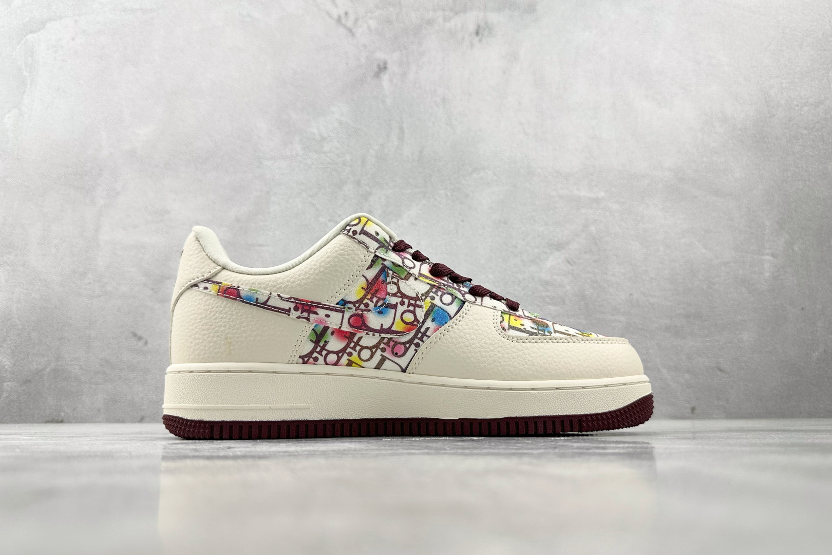 Nike Air Force 1'07 DIOR 联名 米白红 DF0188-063