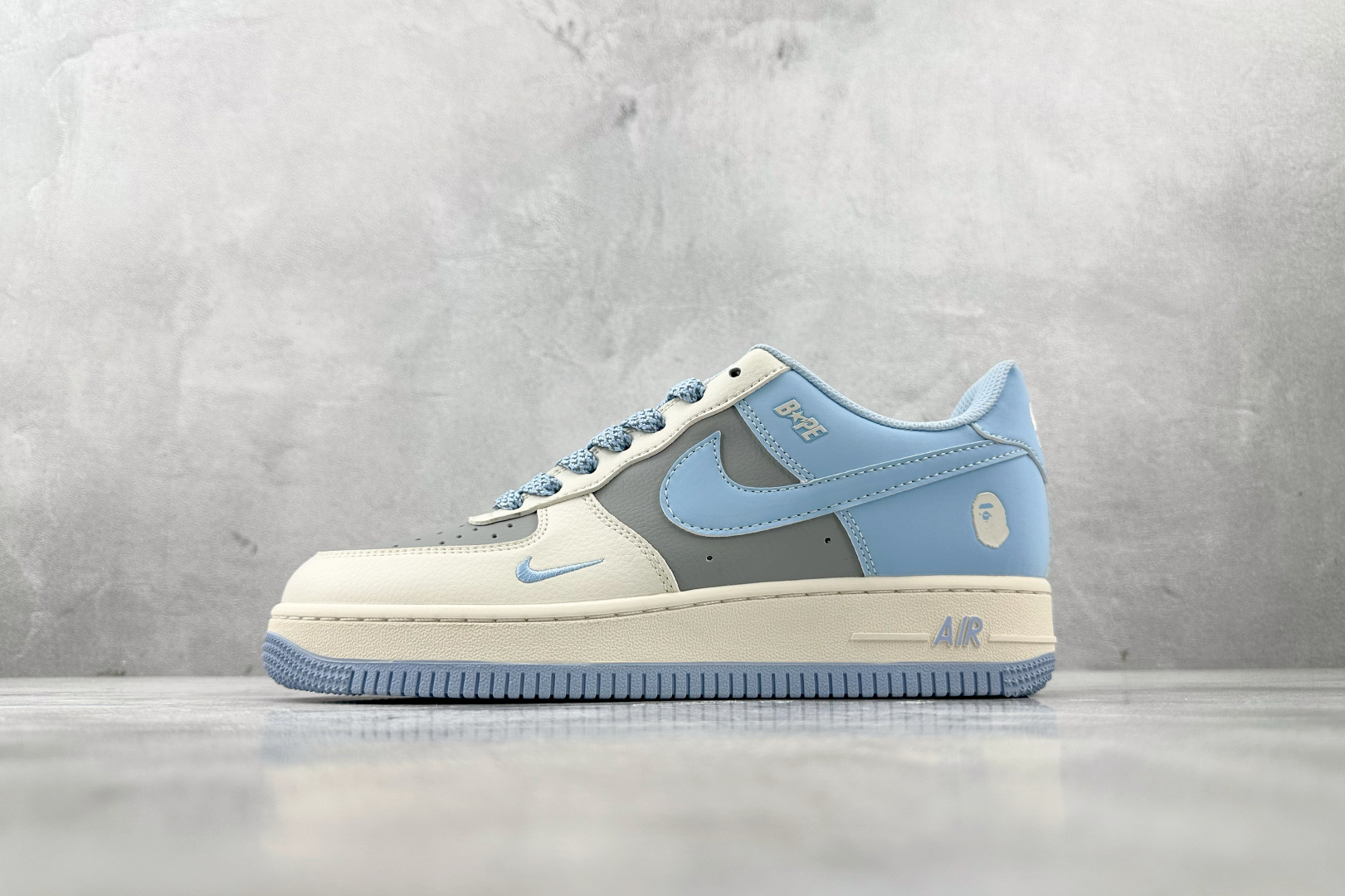 Nike Air Force 1’07 猿人头 联名 蓝白灰 BB95990-203